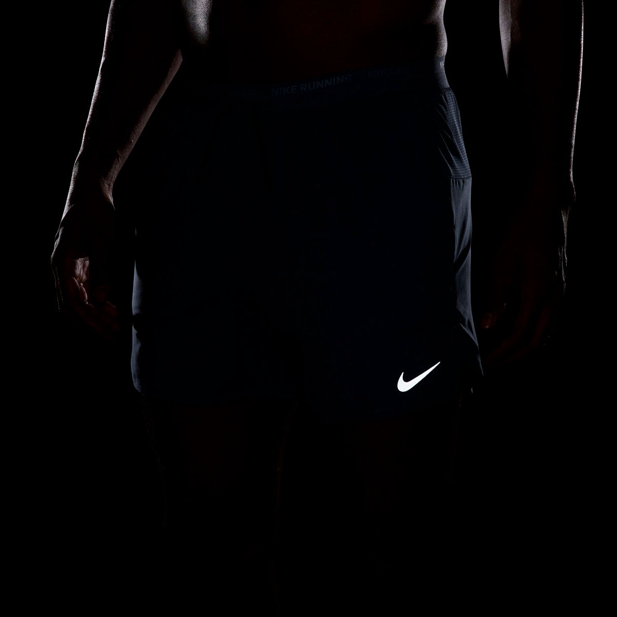 STRIDE DRI-FIT 5" LØBESHORTS