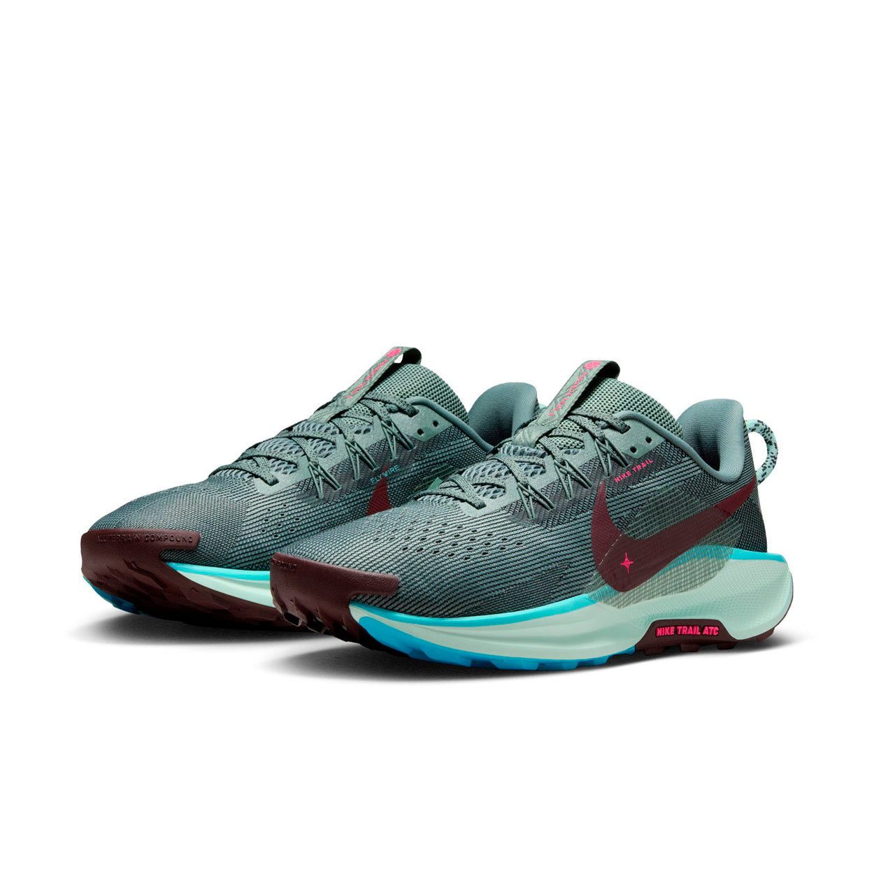 React X Pegasus Trail 5 Løbesko