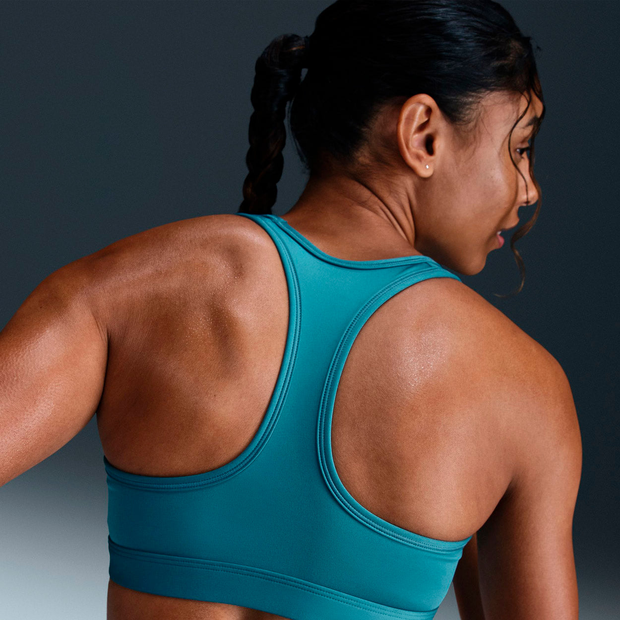 SWOOSH MEDIUM SUPPORT SPORTS BH