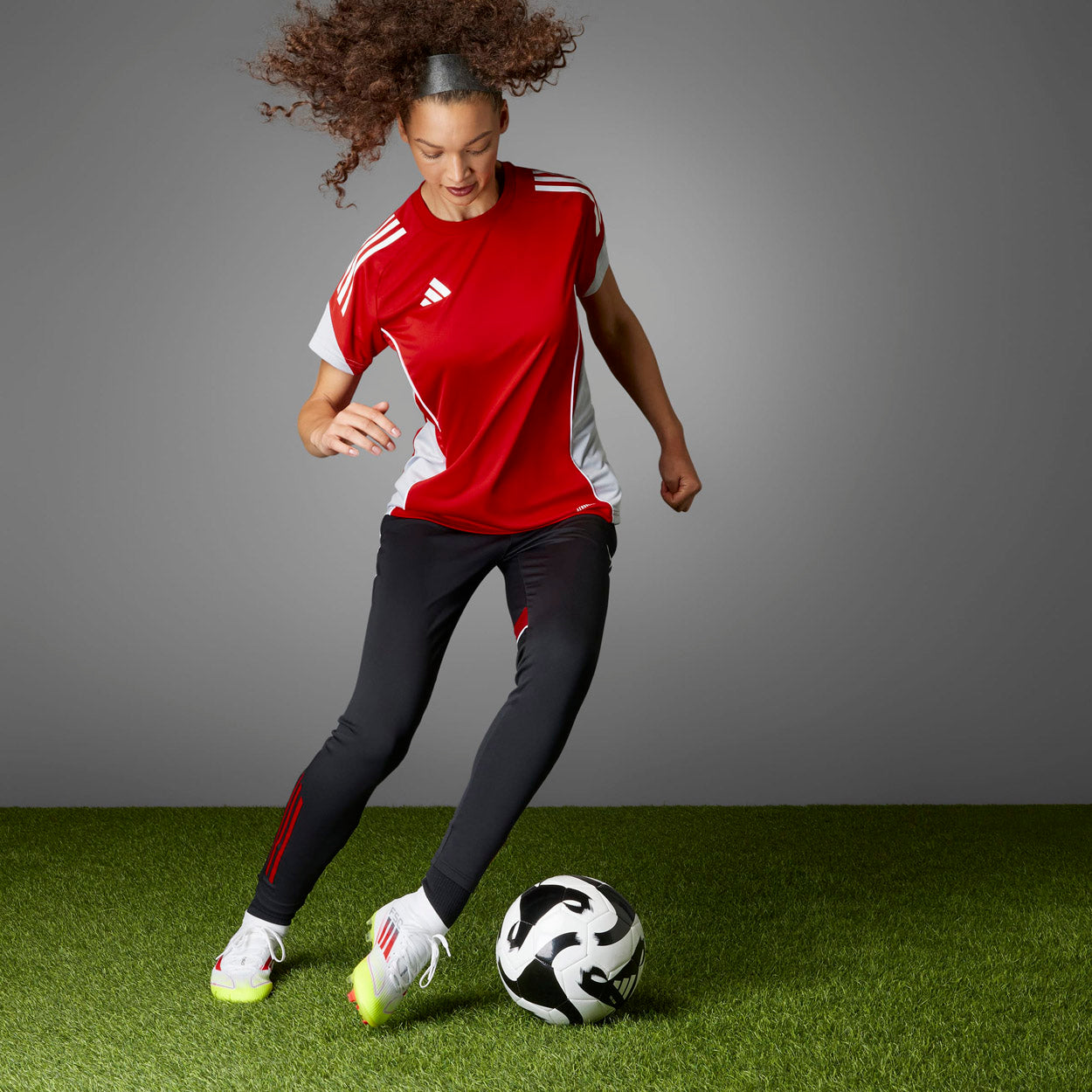 F50 League Dame Fodboldstøvler