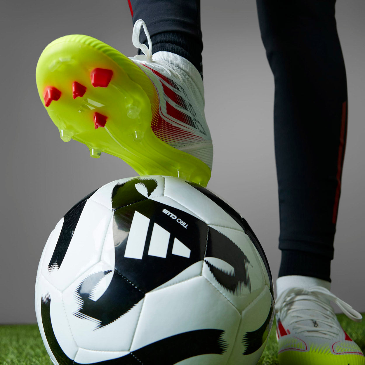 F50 League Dame Fodboldstøvler