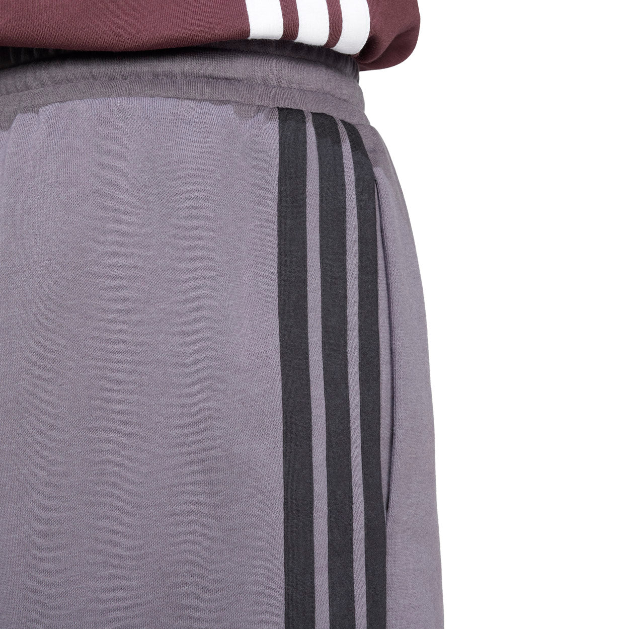 Essential 3-Stripes Shorts