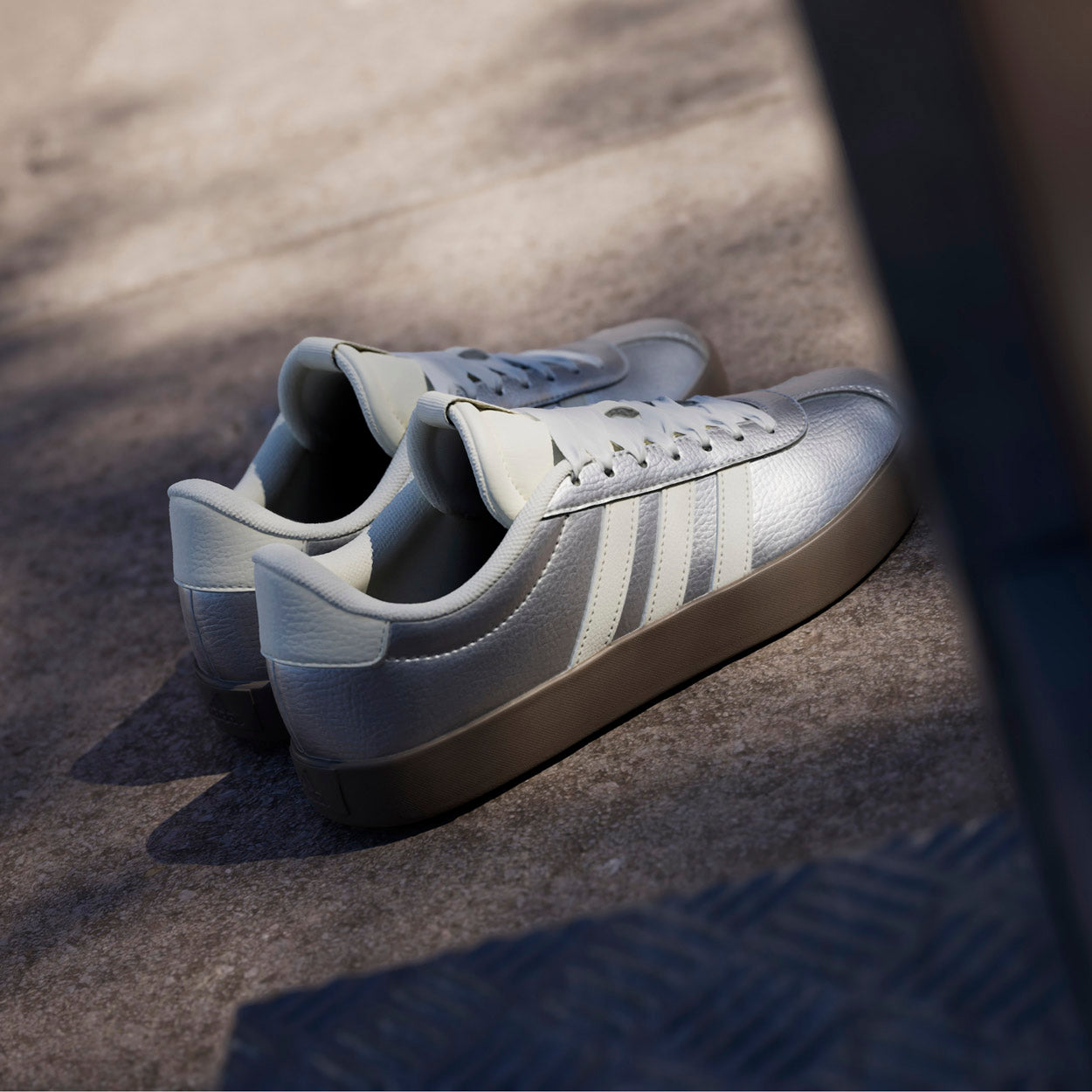 VL COURT 3.0 SNEAKERS