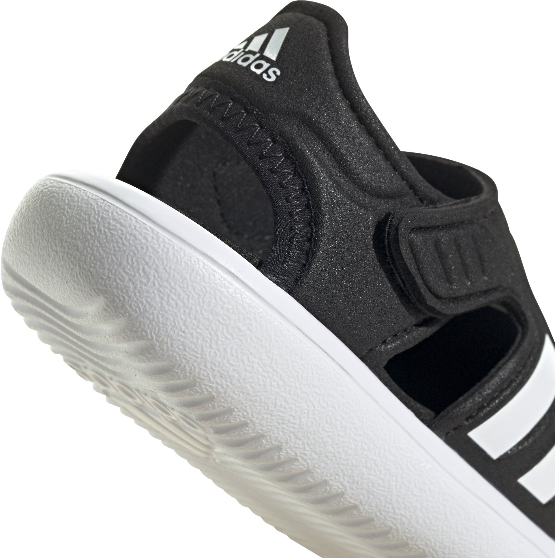 Closed-Toe Summer Water sandaler