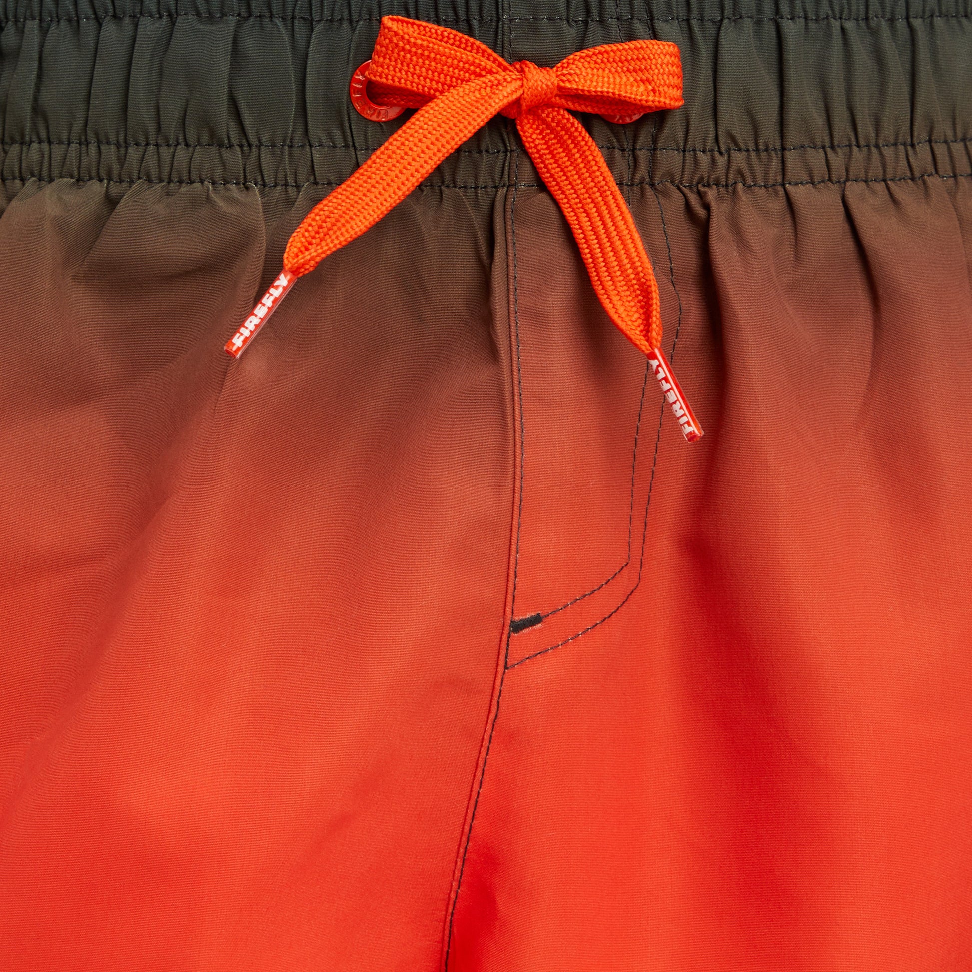 Lario Typo Shaded Badeshorts