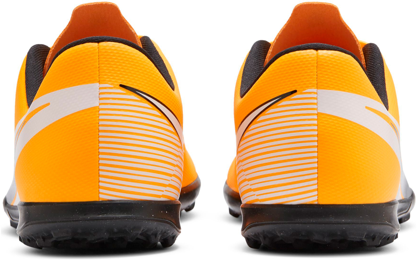 Mercurial Vapor 13 Club TF