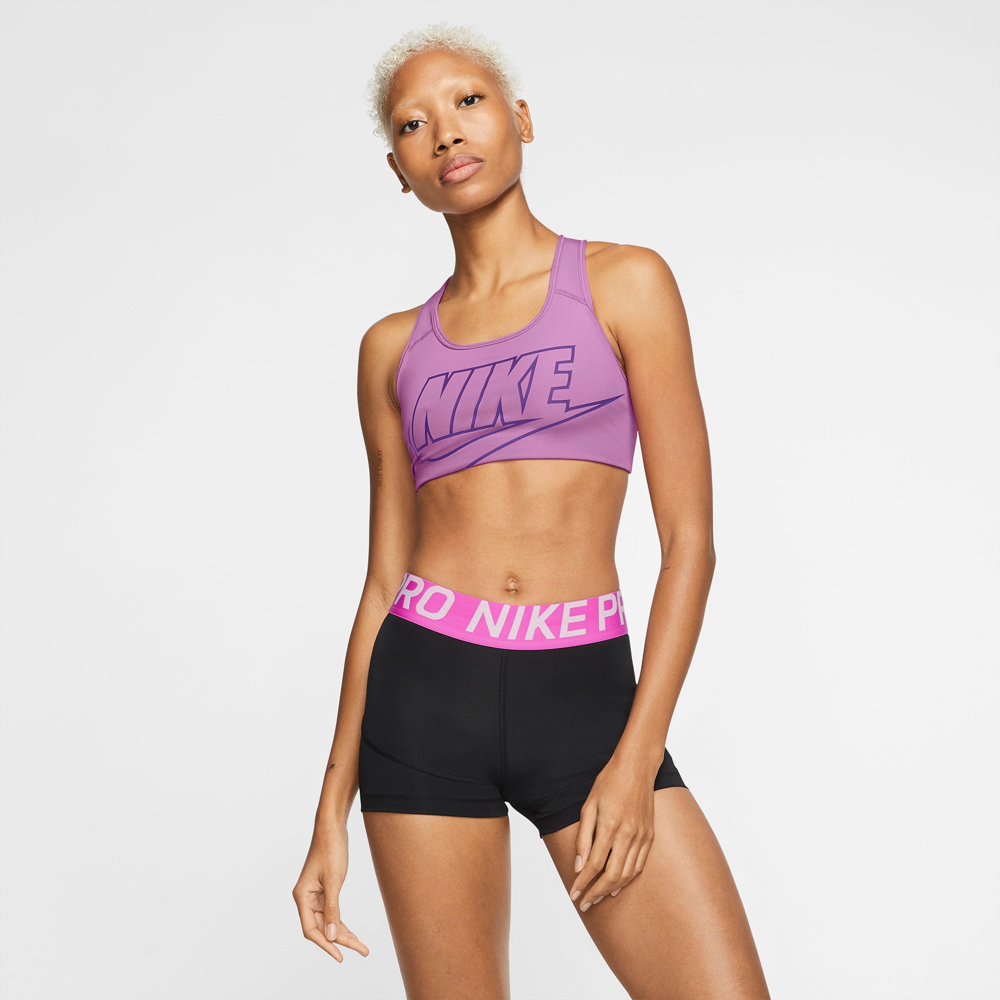 Dri-FIT Swoosh medium-support sports bh