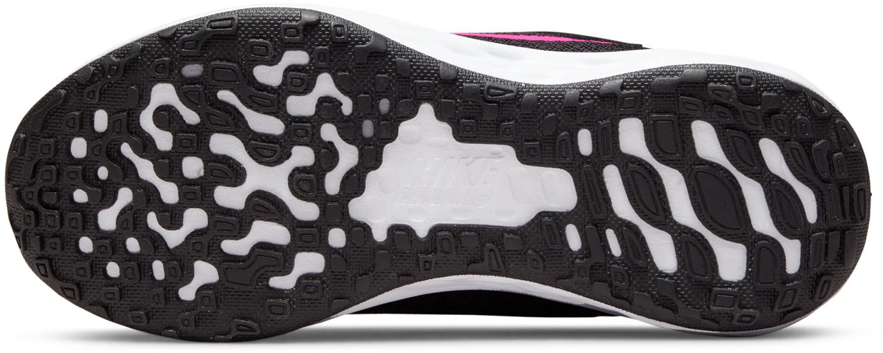 Revolution 6 sneakers