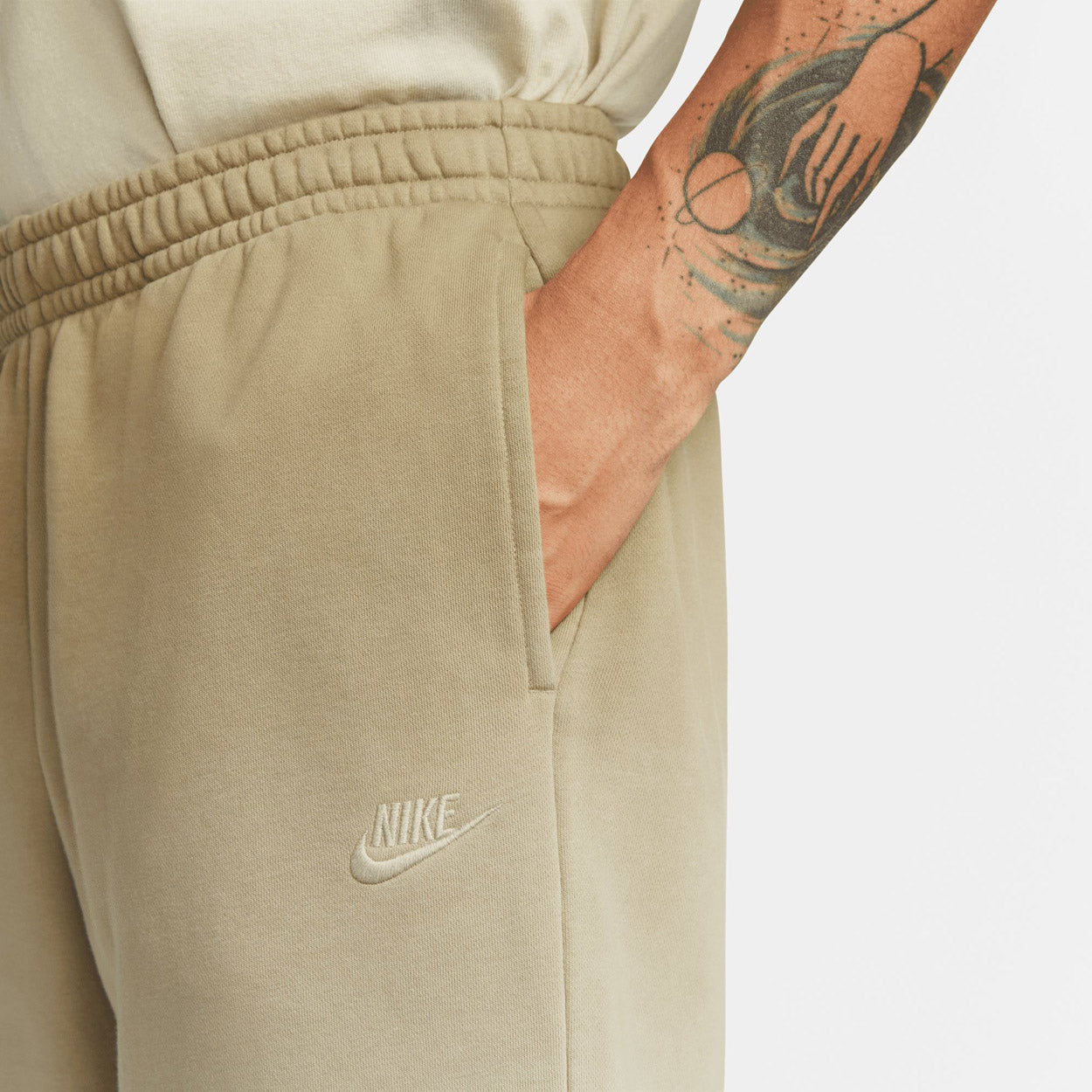 Club+ French Terry Dip Dyed shorts