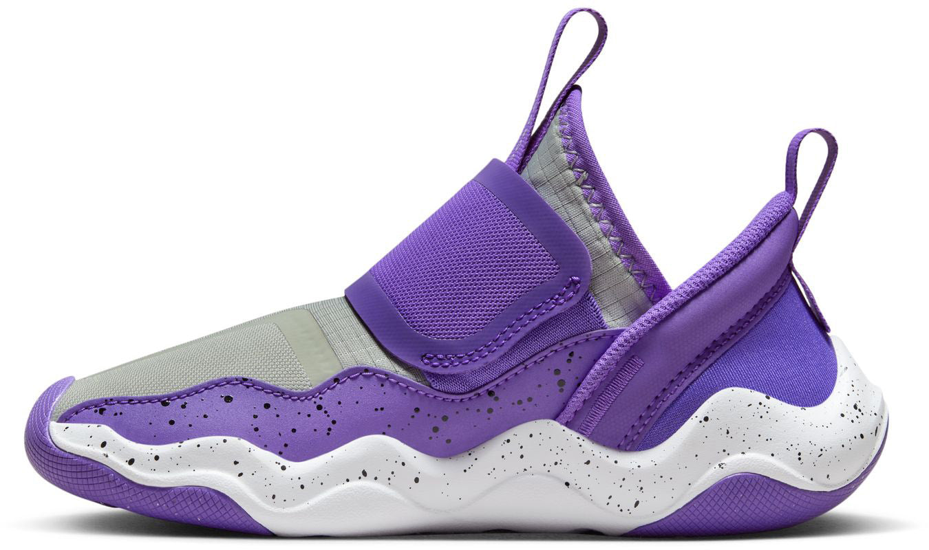 Jordan 23/7 sneakers