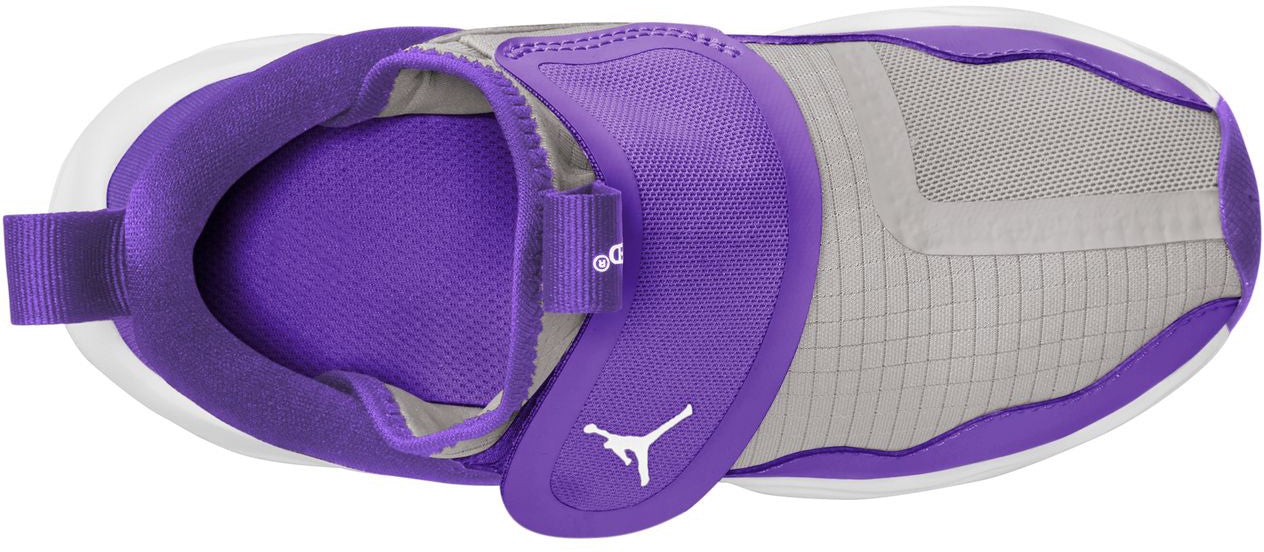 Jordan 23/7 sneakers