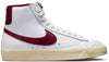 Blazer Mid 77' SE sneakers fra Nike