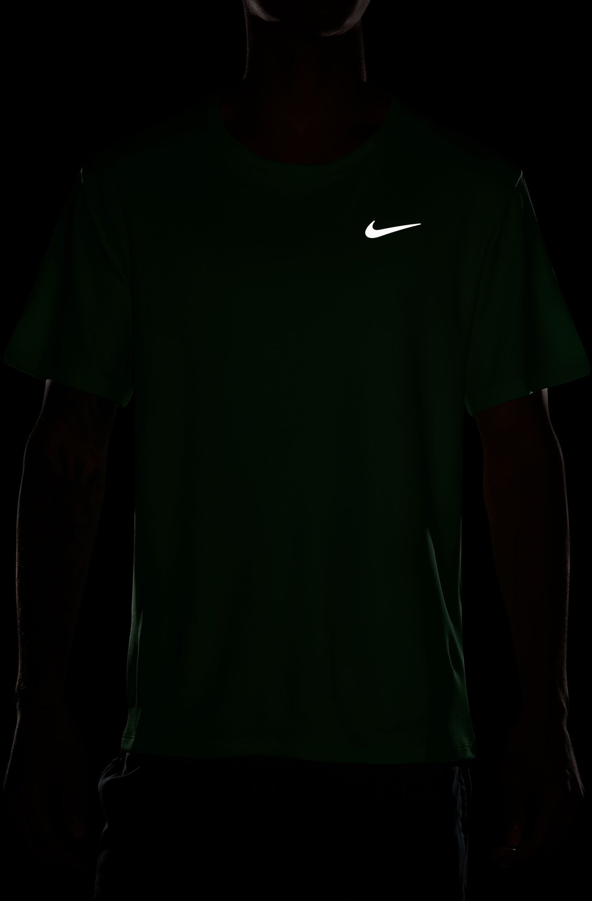 Dri-FIT UV Miler Løbe T-shirt