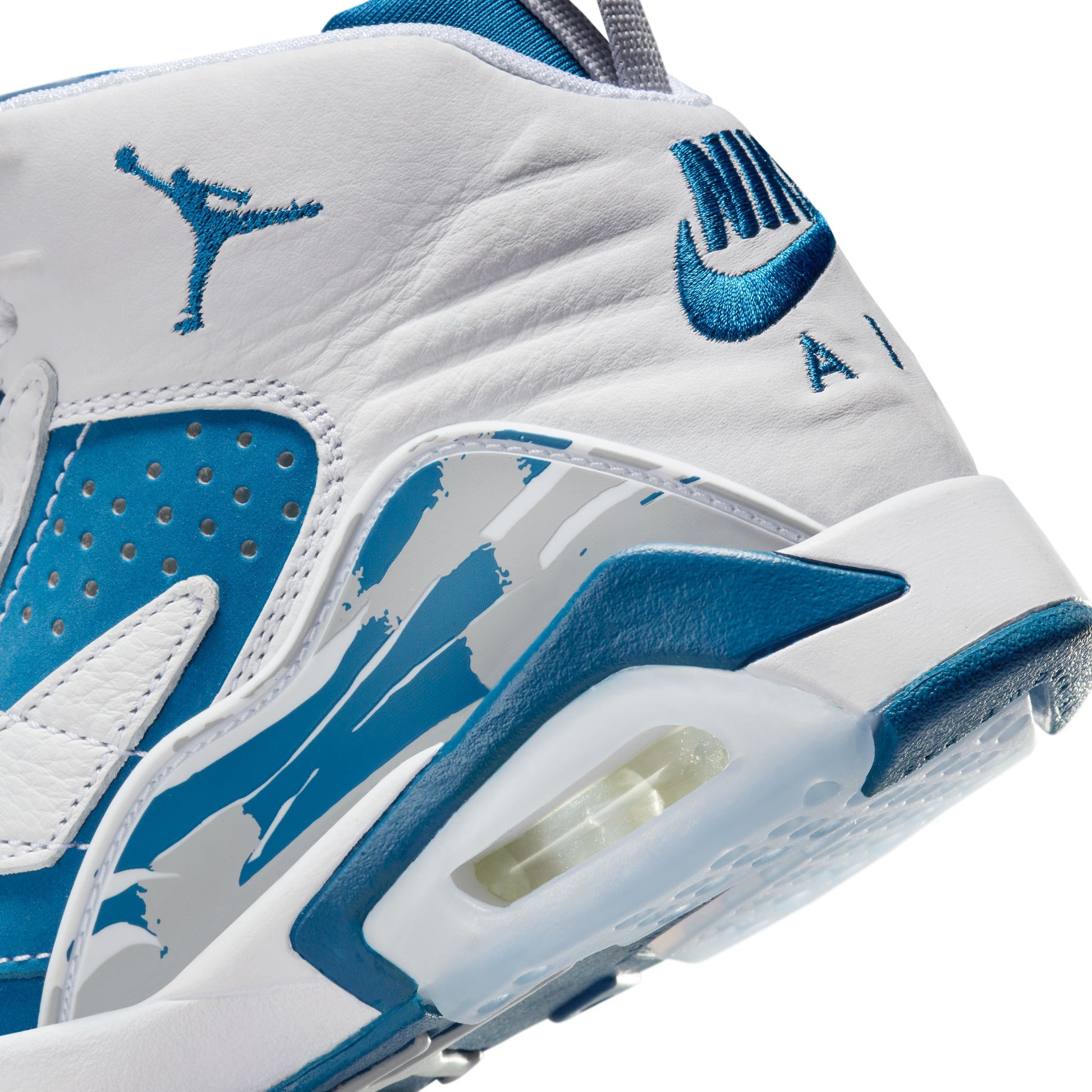 Jumpman MVP Sneakers