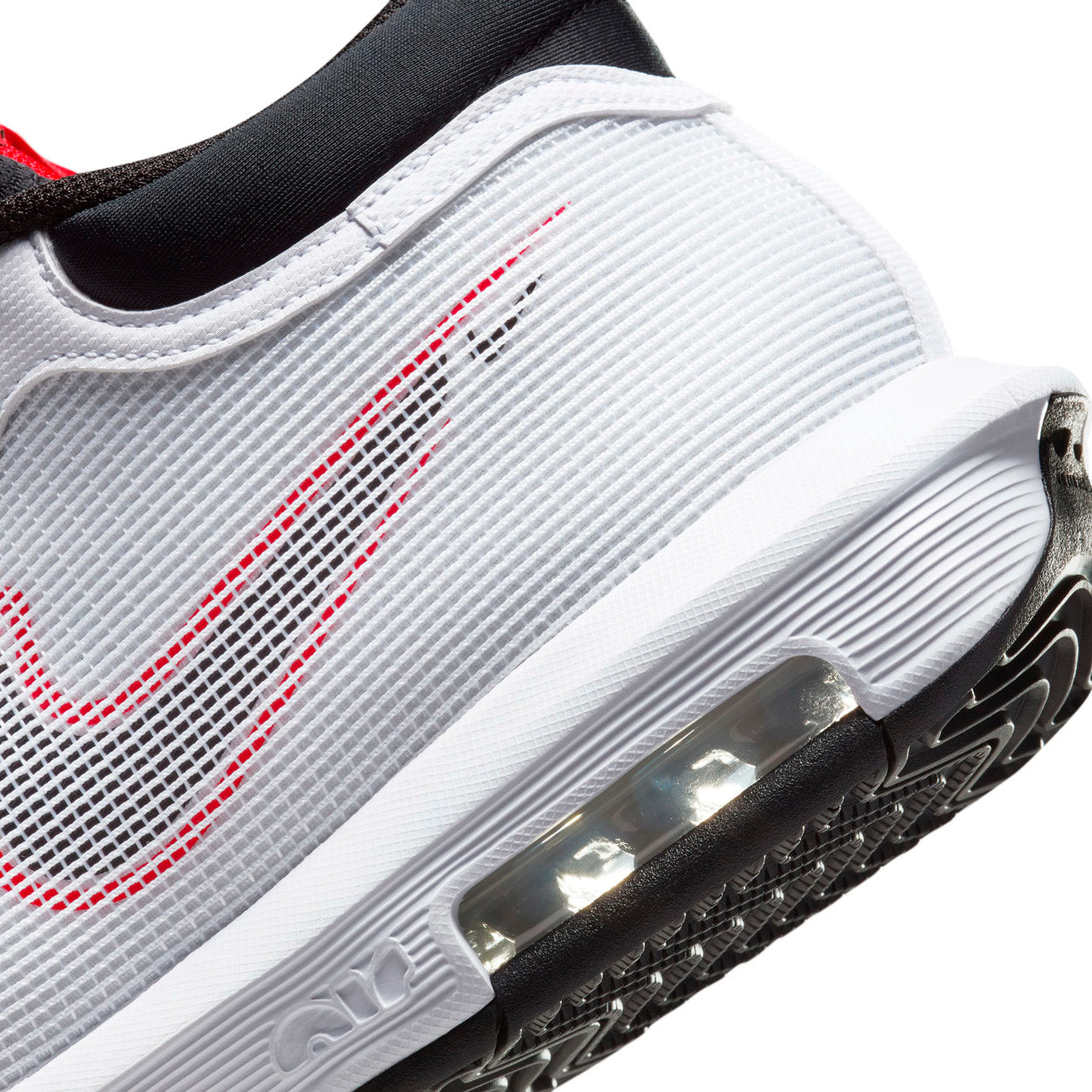 LEBRON WITNESS 8 BASKETBALL SH