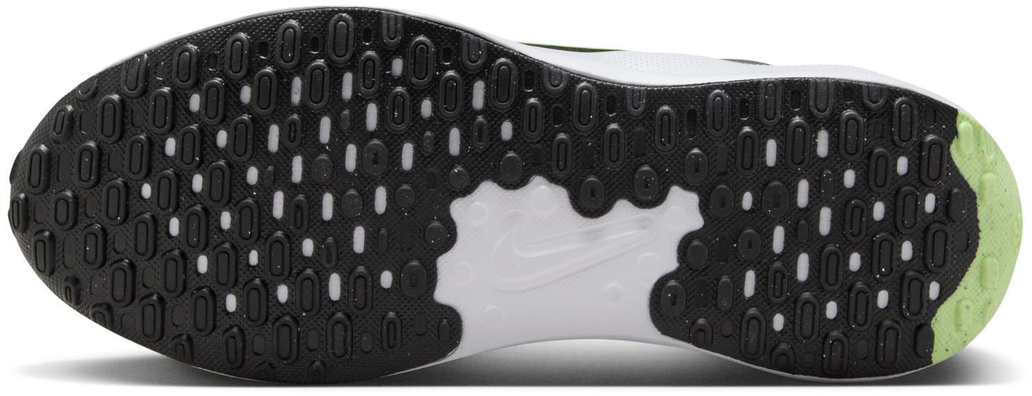 Revolution 7 sneakers