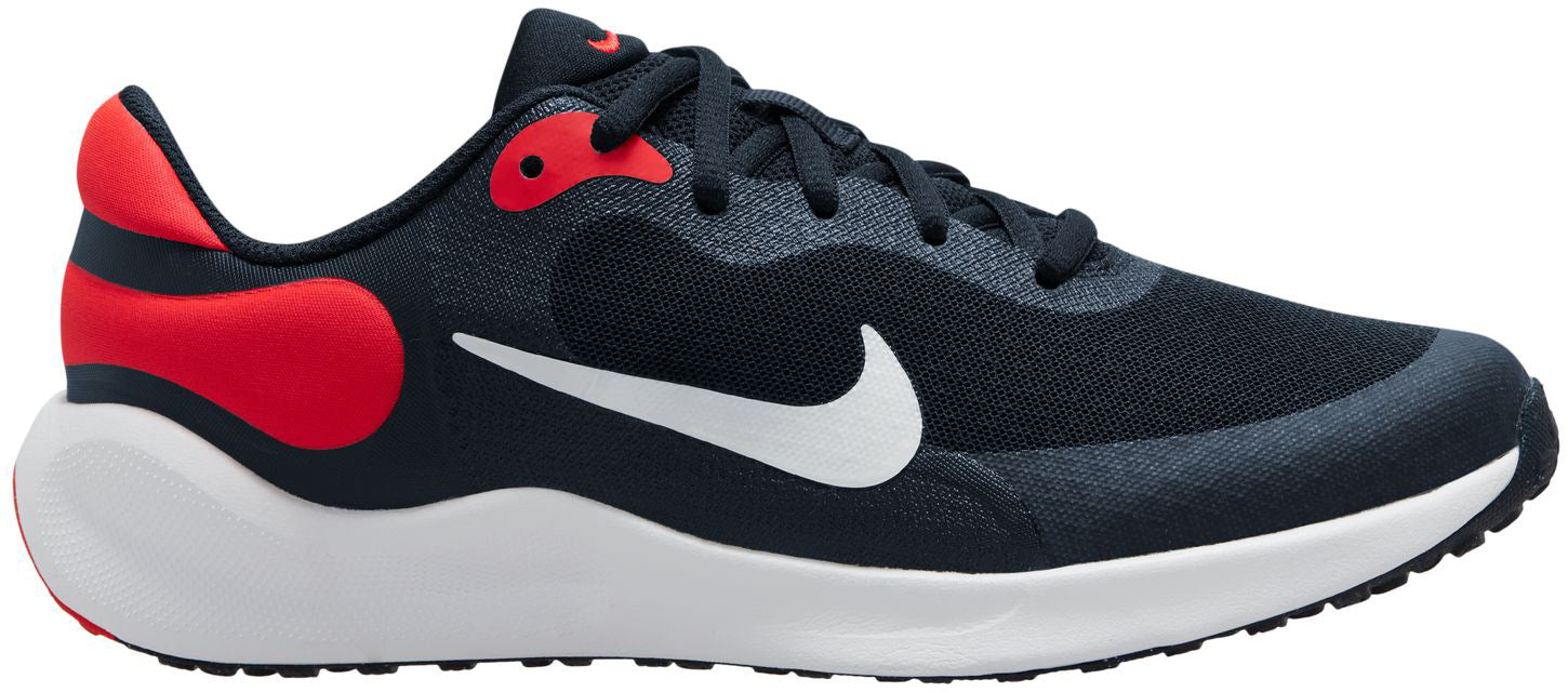 Revolution 7 sneakers