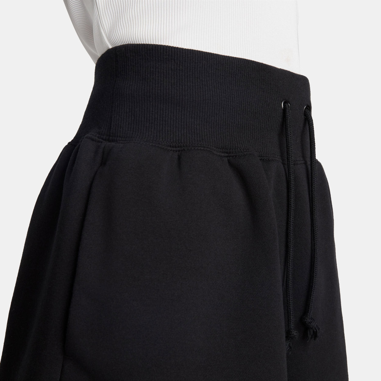 Sportswear Phoenix Fleece High-Waist shorts