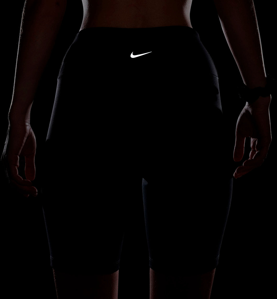 One High-Waisted Korte Tights