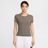 Sportswear Chill Knit T-shirt fra Nike
