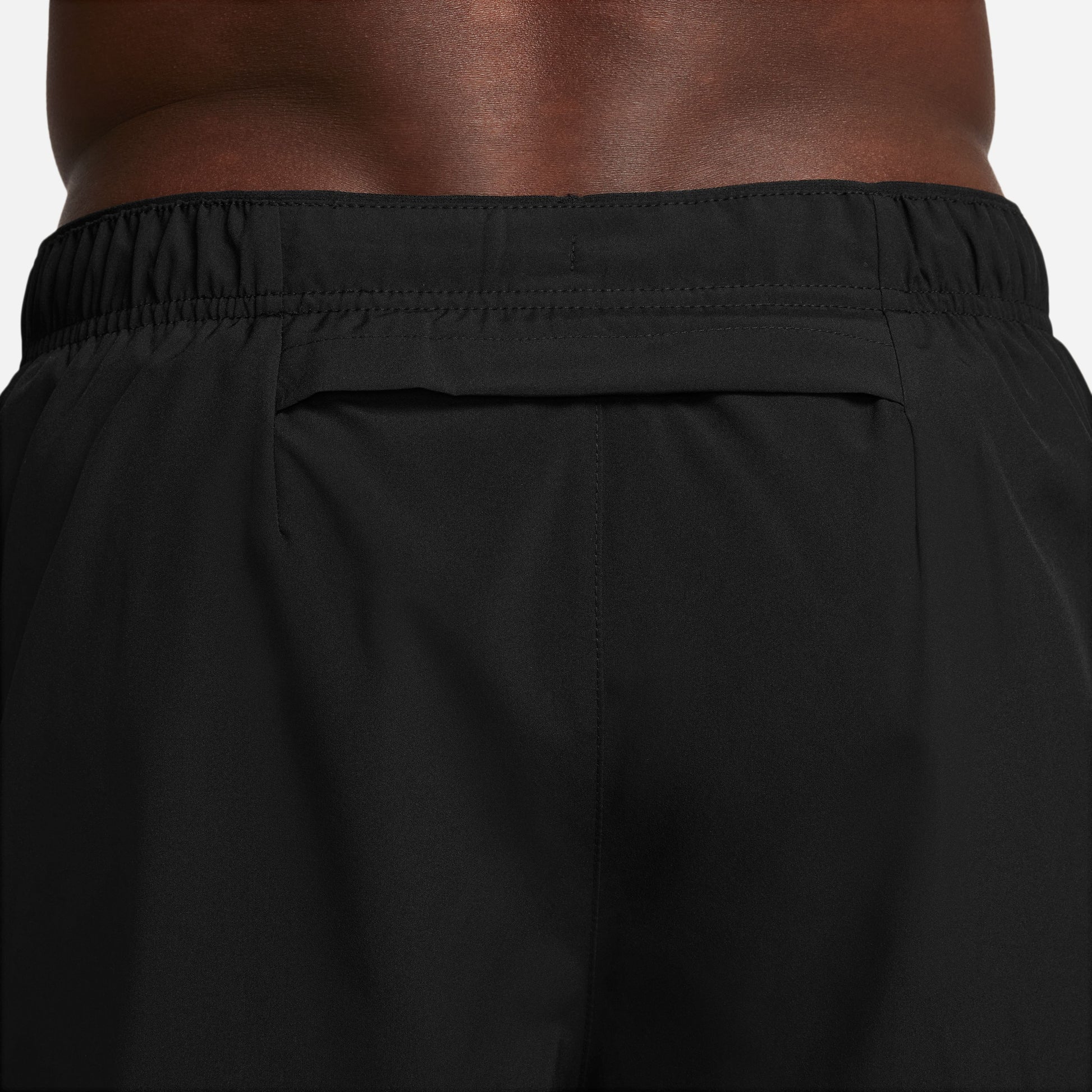 CHALLENGER SWOOSH SHORTS