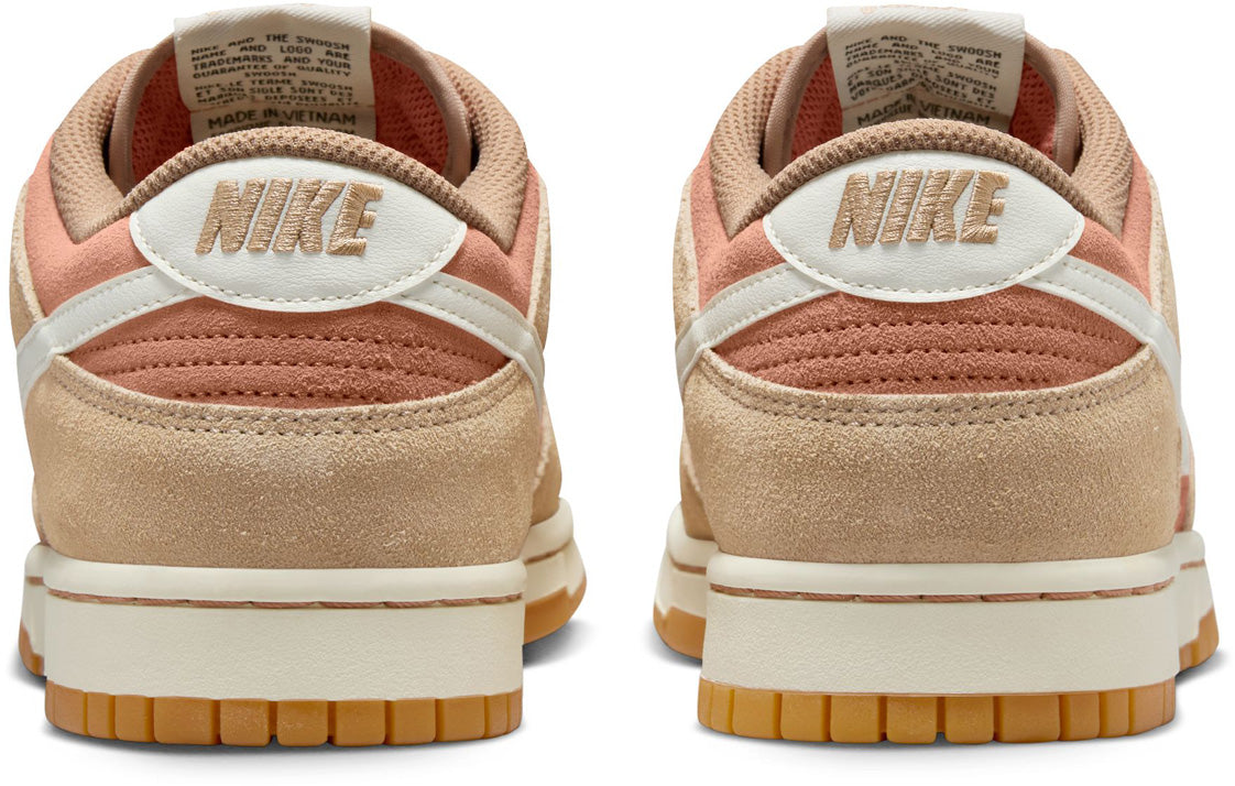 Dunk Low Retro Se Sneakers