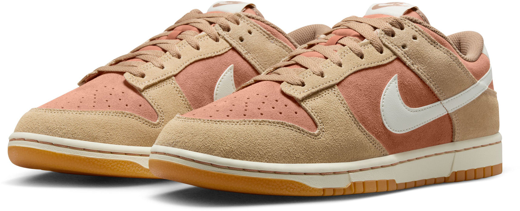 Dunk Low Retro Se Sneakers