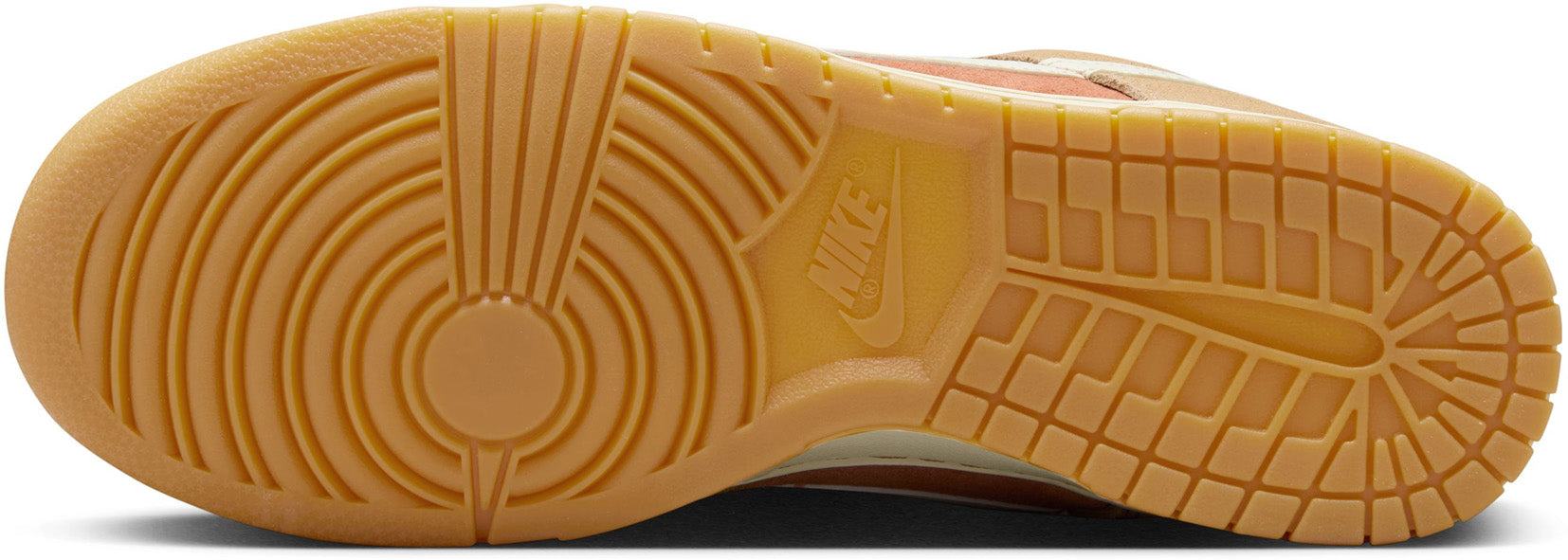 Dunk Low Retro Se Sneakers