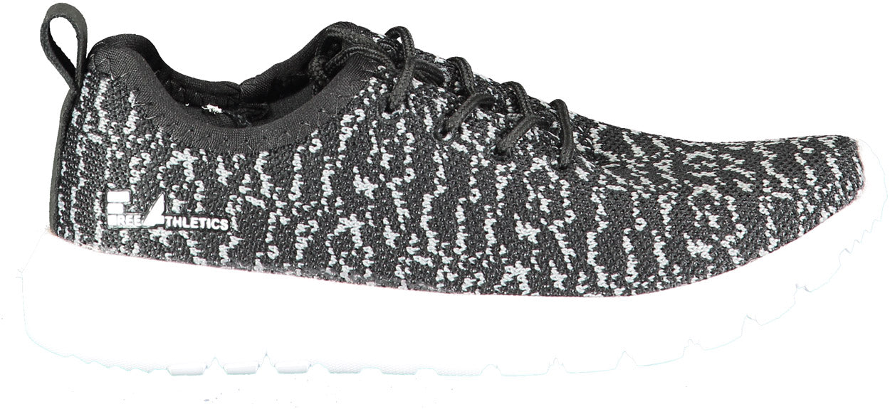 Free Walk Sky Sneakers