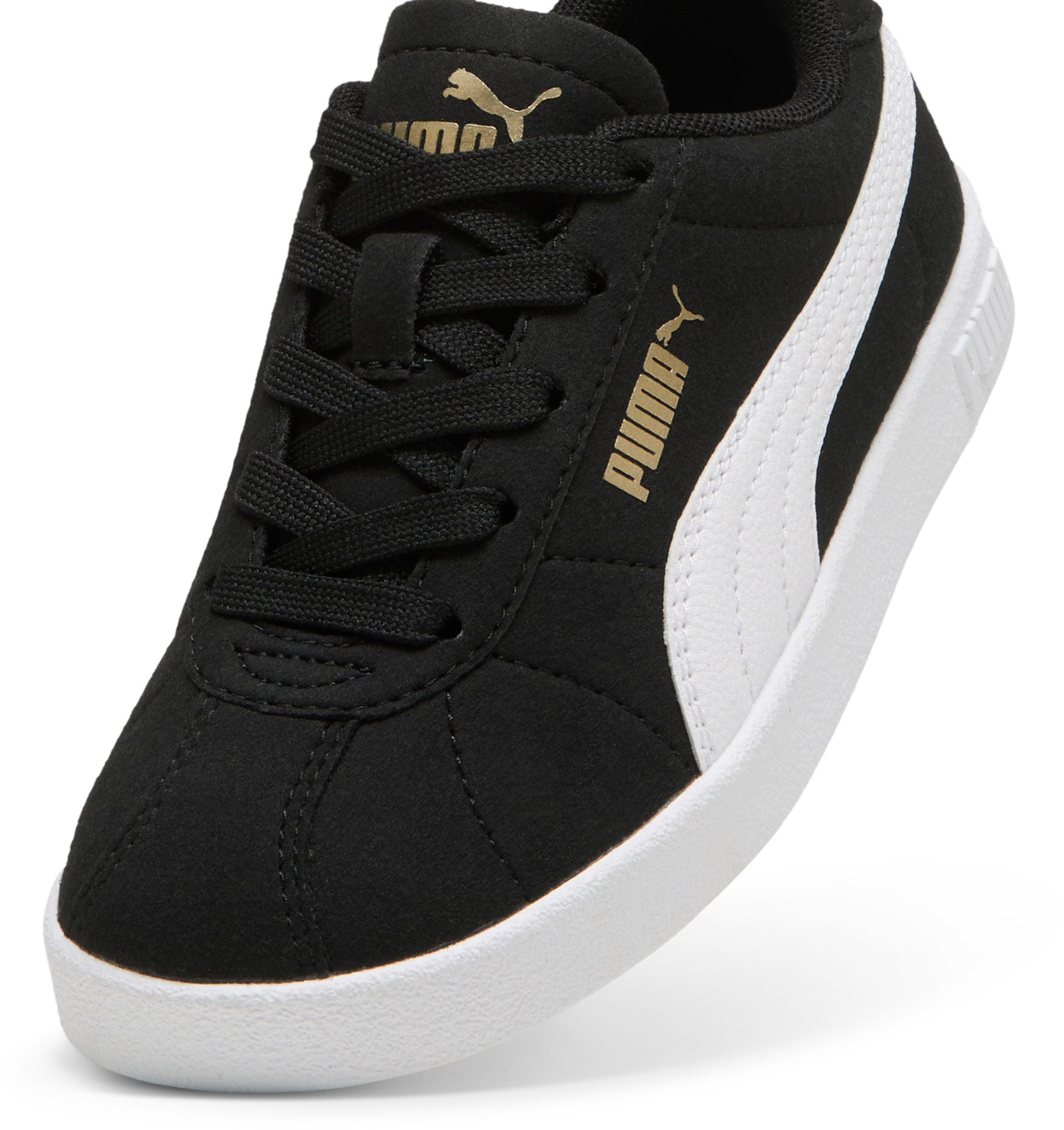 Club II Sneakers
