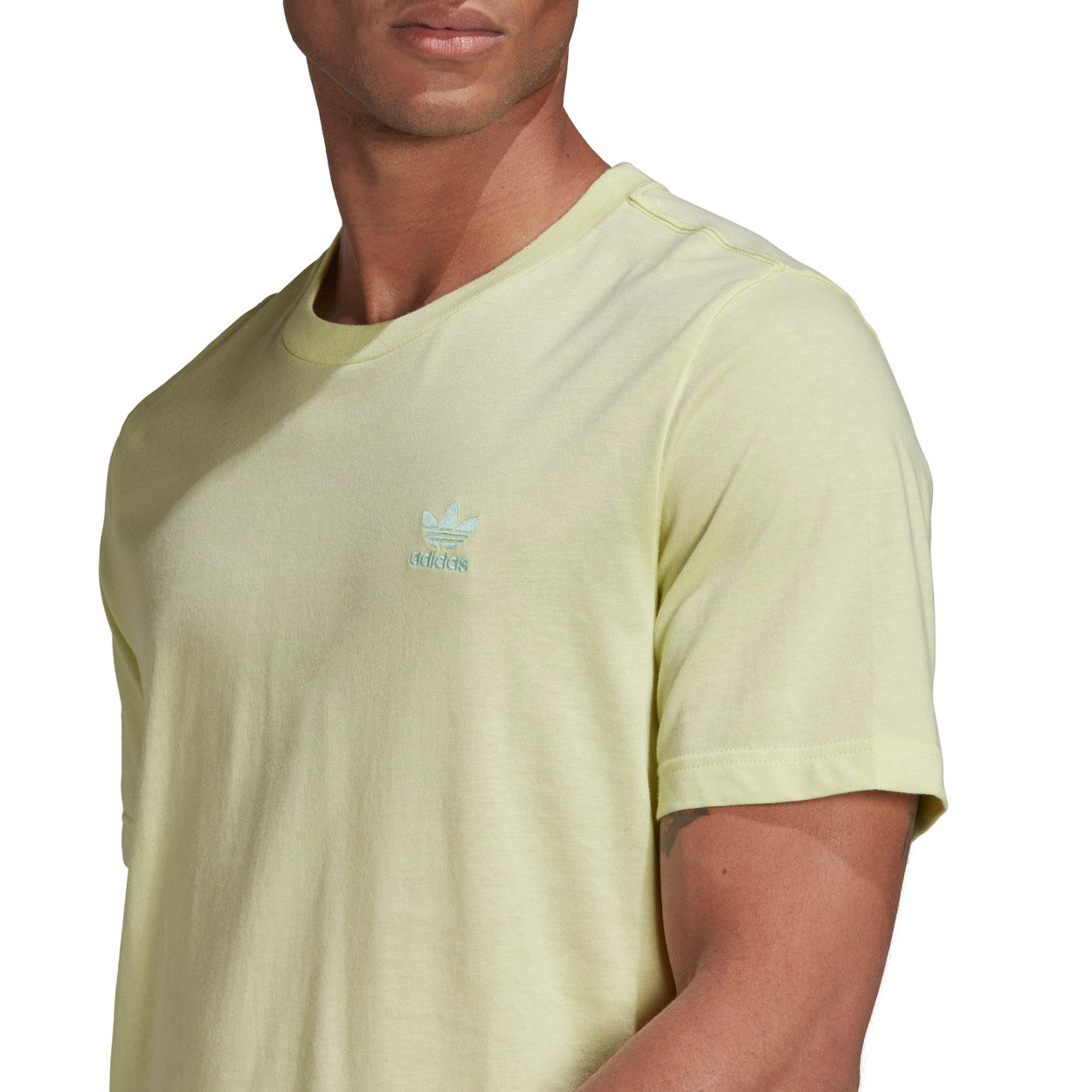 LOUNGEWEAR Adicolor Essentials Trefoil T-shirt