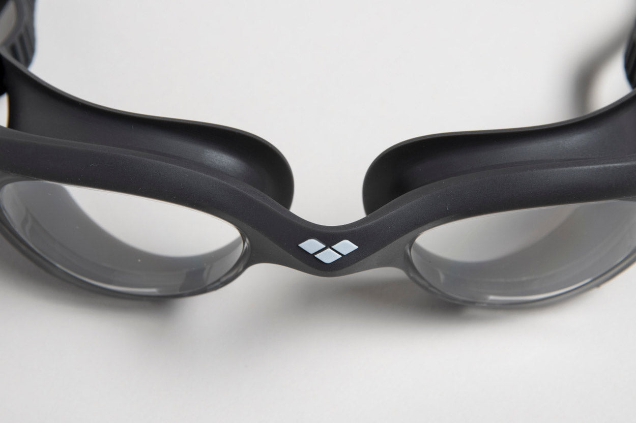 The One svømmebriller