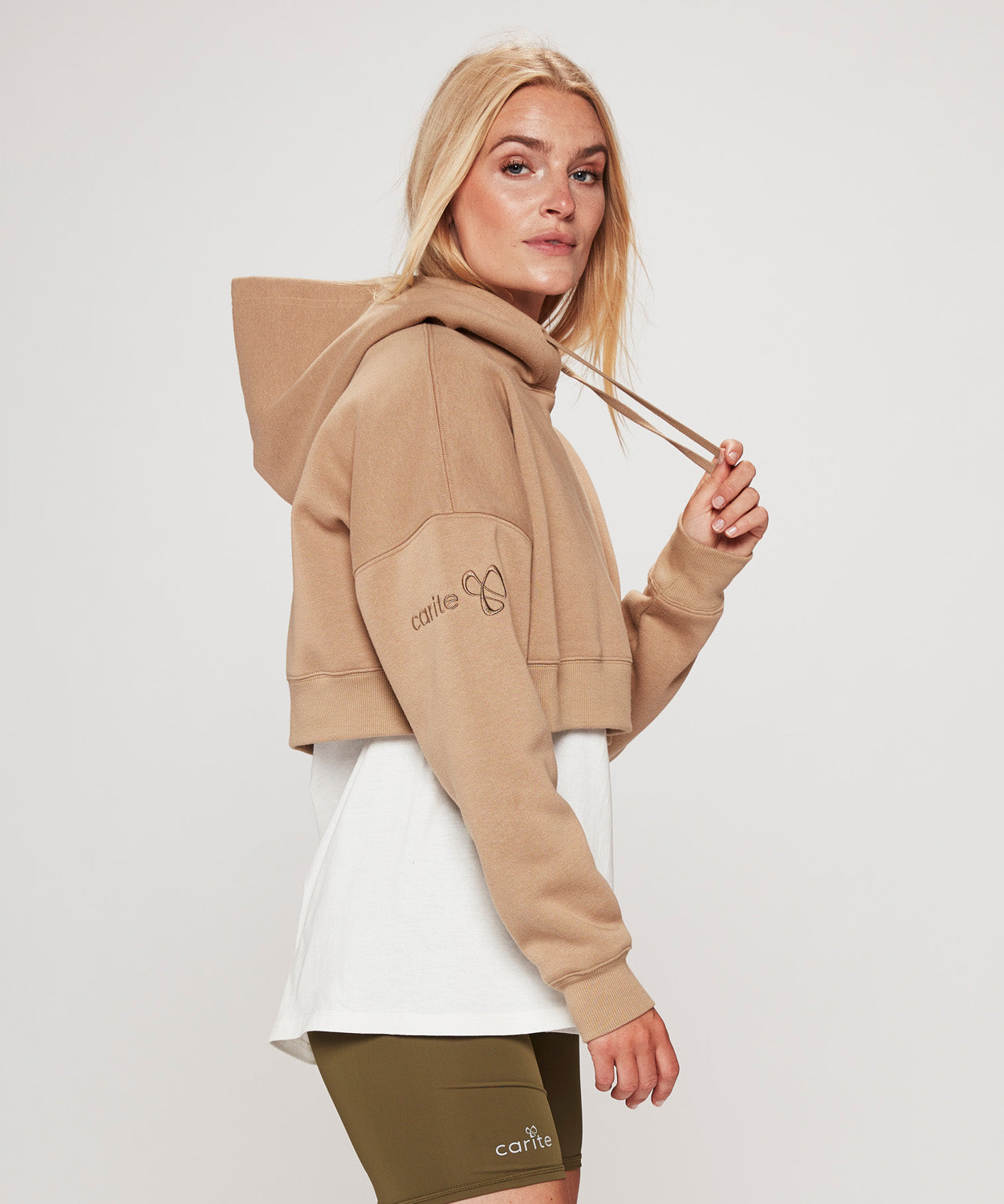 Oversized Crop hættetrøje