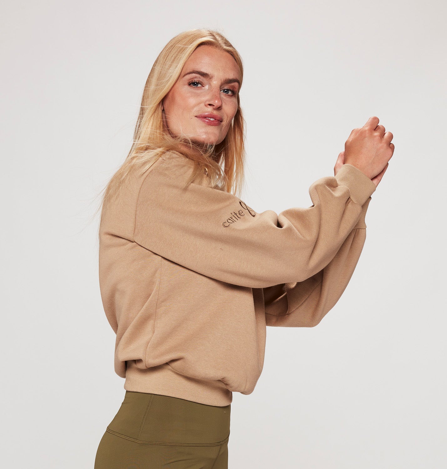 Round Neck sweatshirt