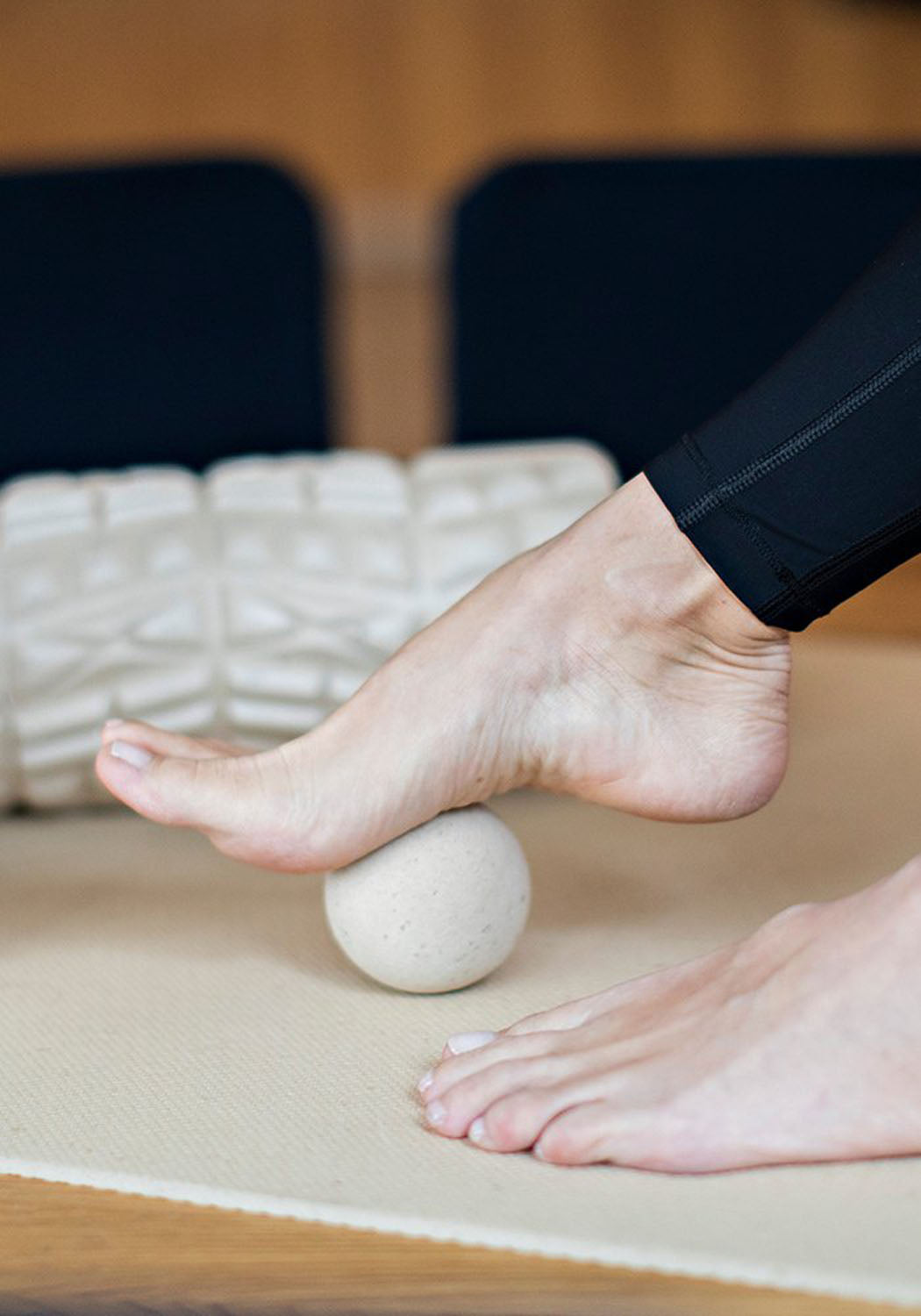 Pressure Point bold, bambus