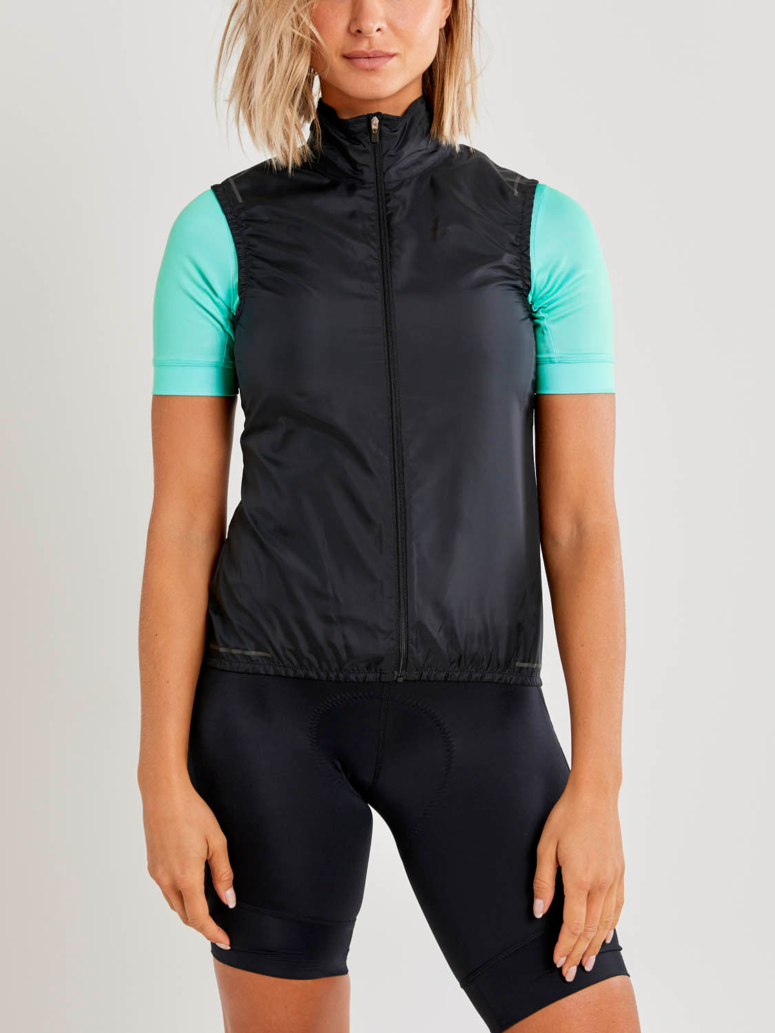 Essence Light Wind Vest