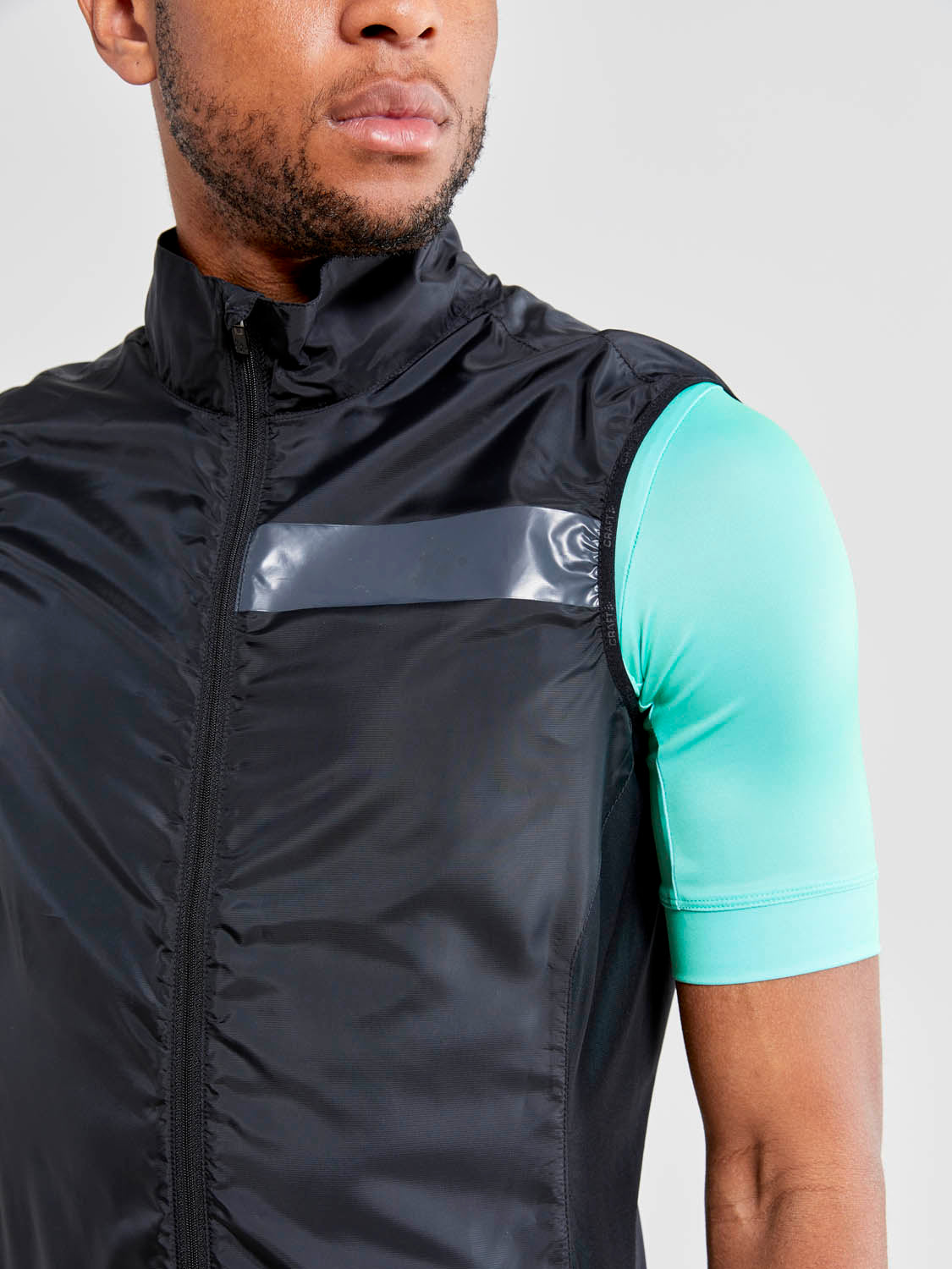 Essence Light Wind Vest