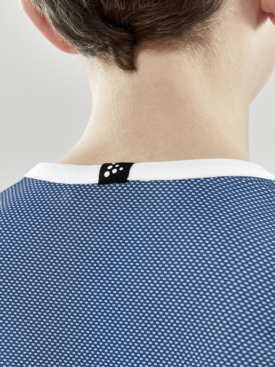 Progress Reversible Basket singlet