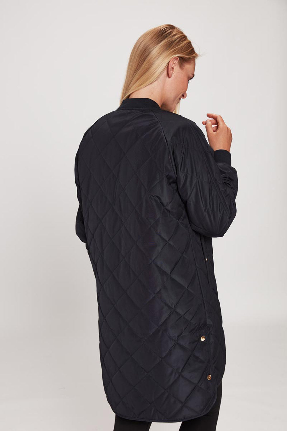 Rubina Quilted lang overgangsjakke