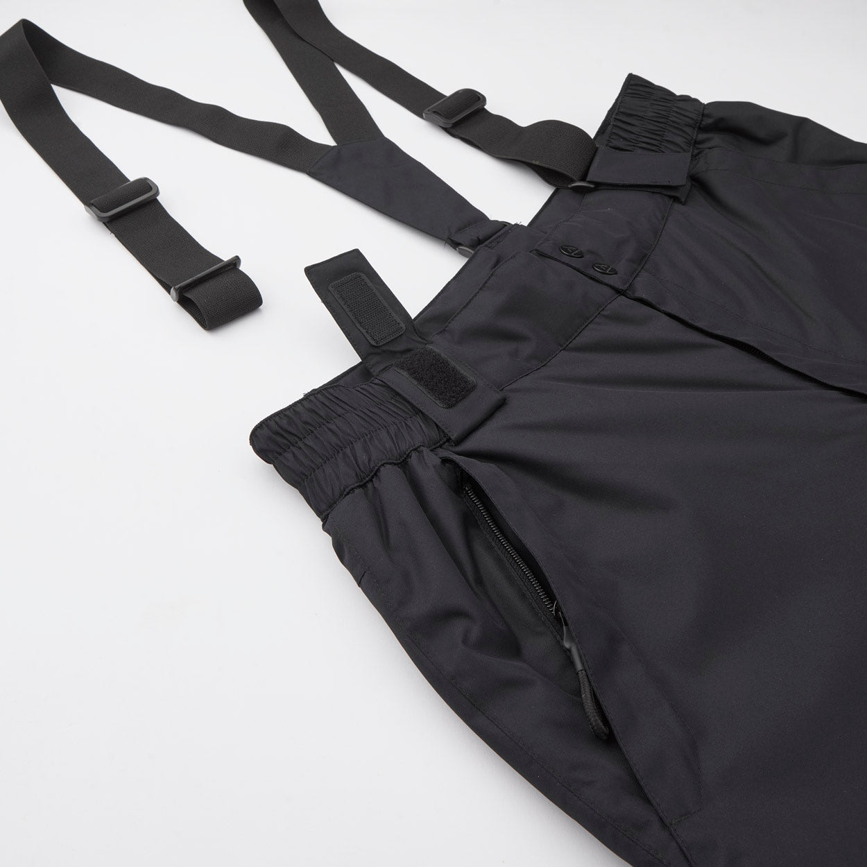 Hippach II skibukser