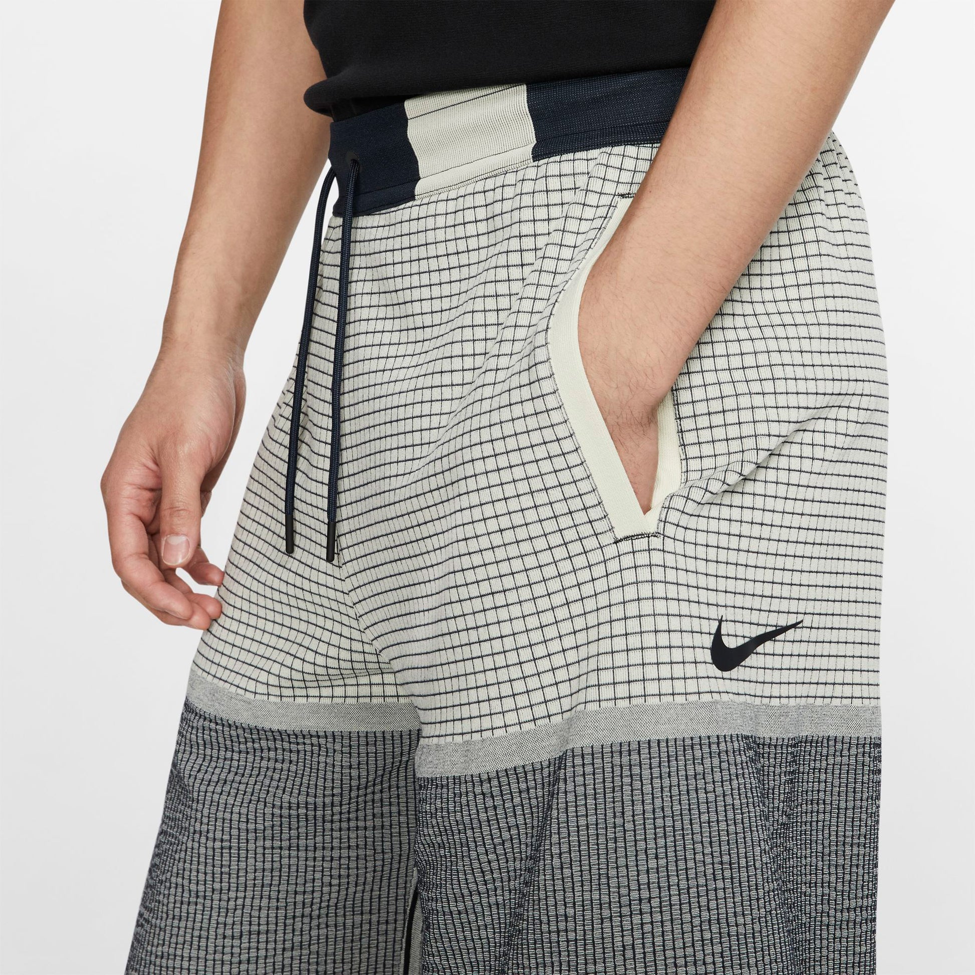 Sportswear Tech Pack Knit Shorts