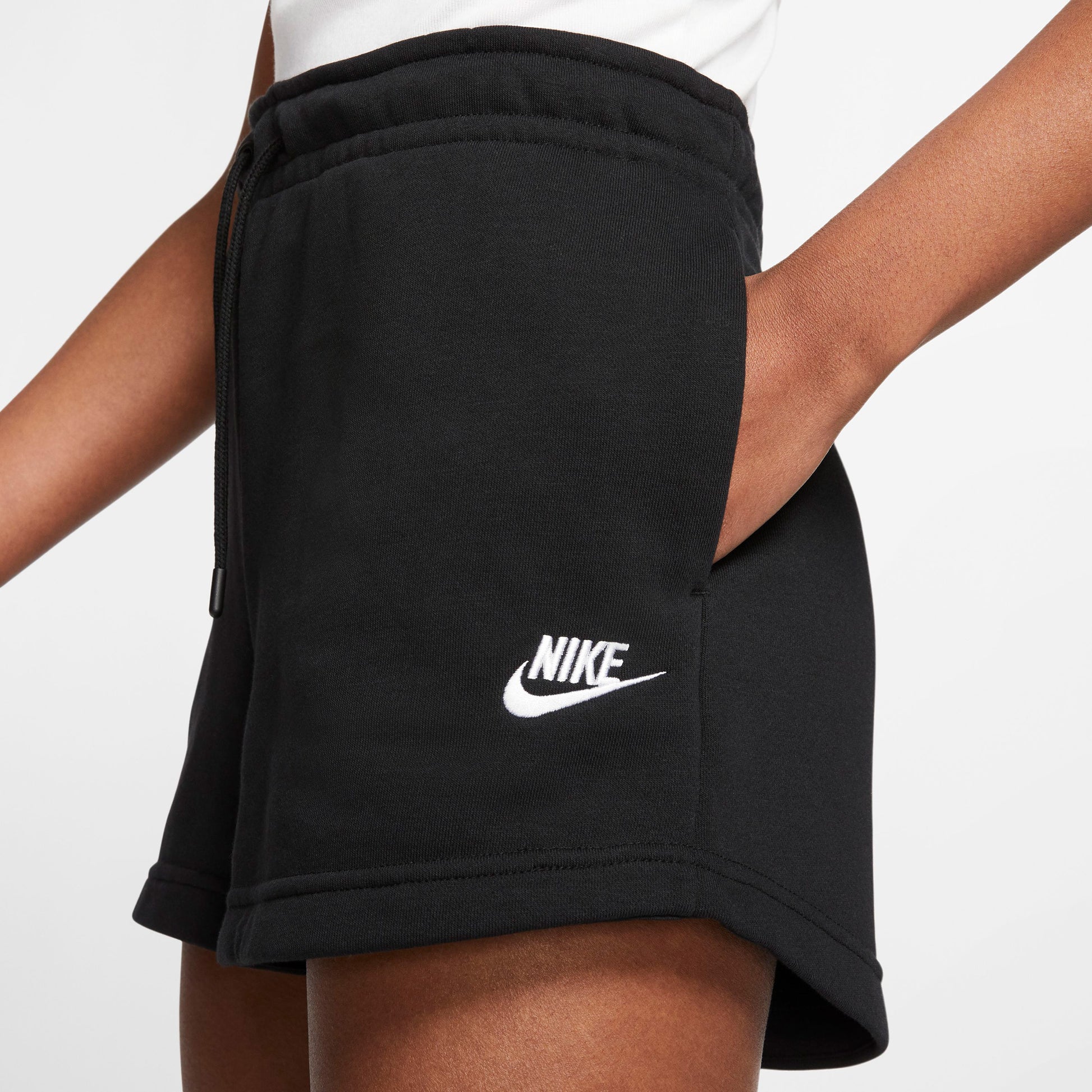 Sportswear Essential Frotté shorts