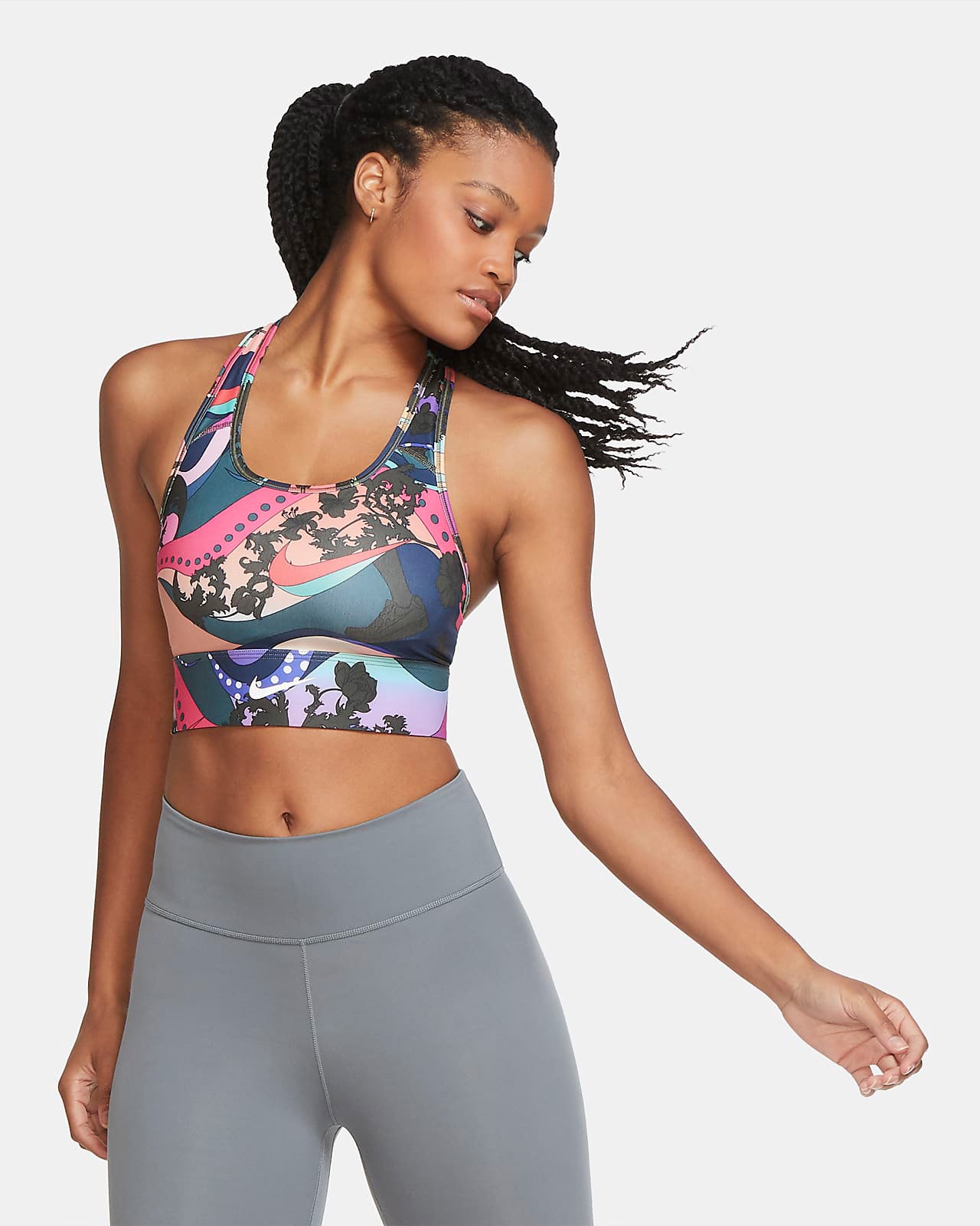 Swoosh Icon Clash - Sports-BH.