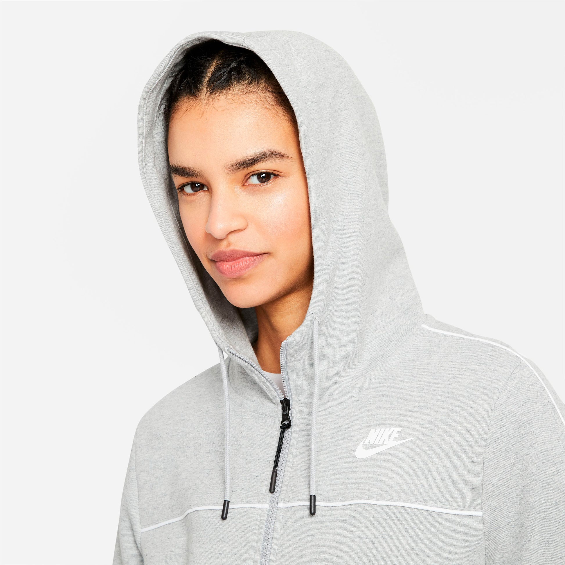 Sportswear Millennium hættetrøje