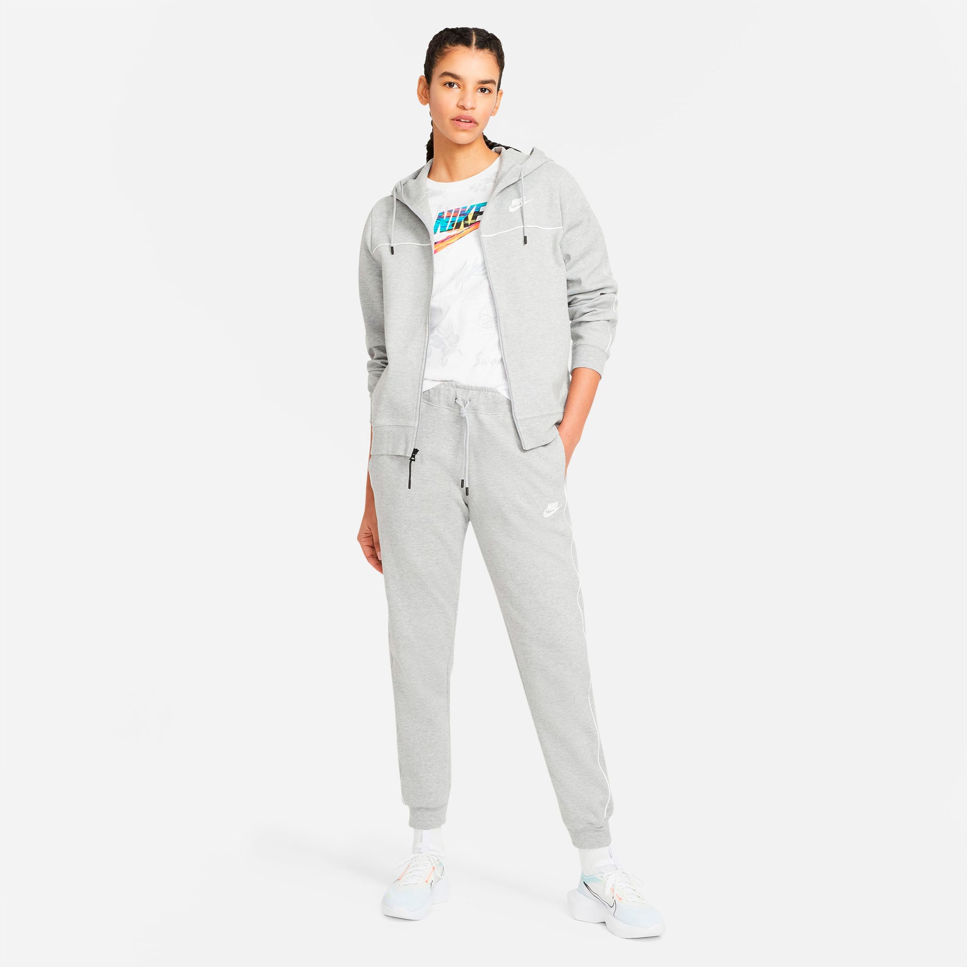 Sportswear Millennium hættetrøje