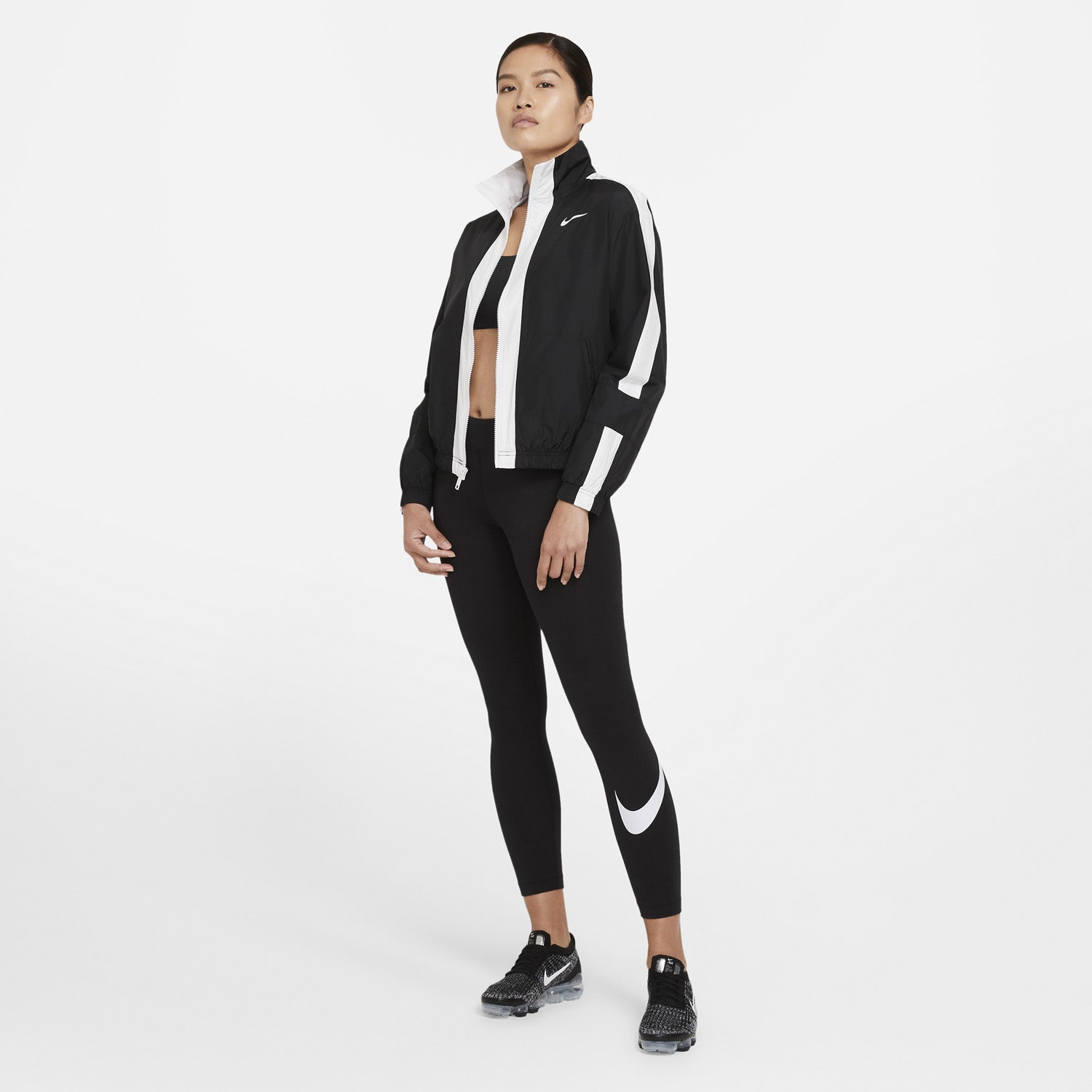 Sportswear Essential Mid-Rise leggings