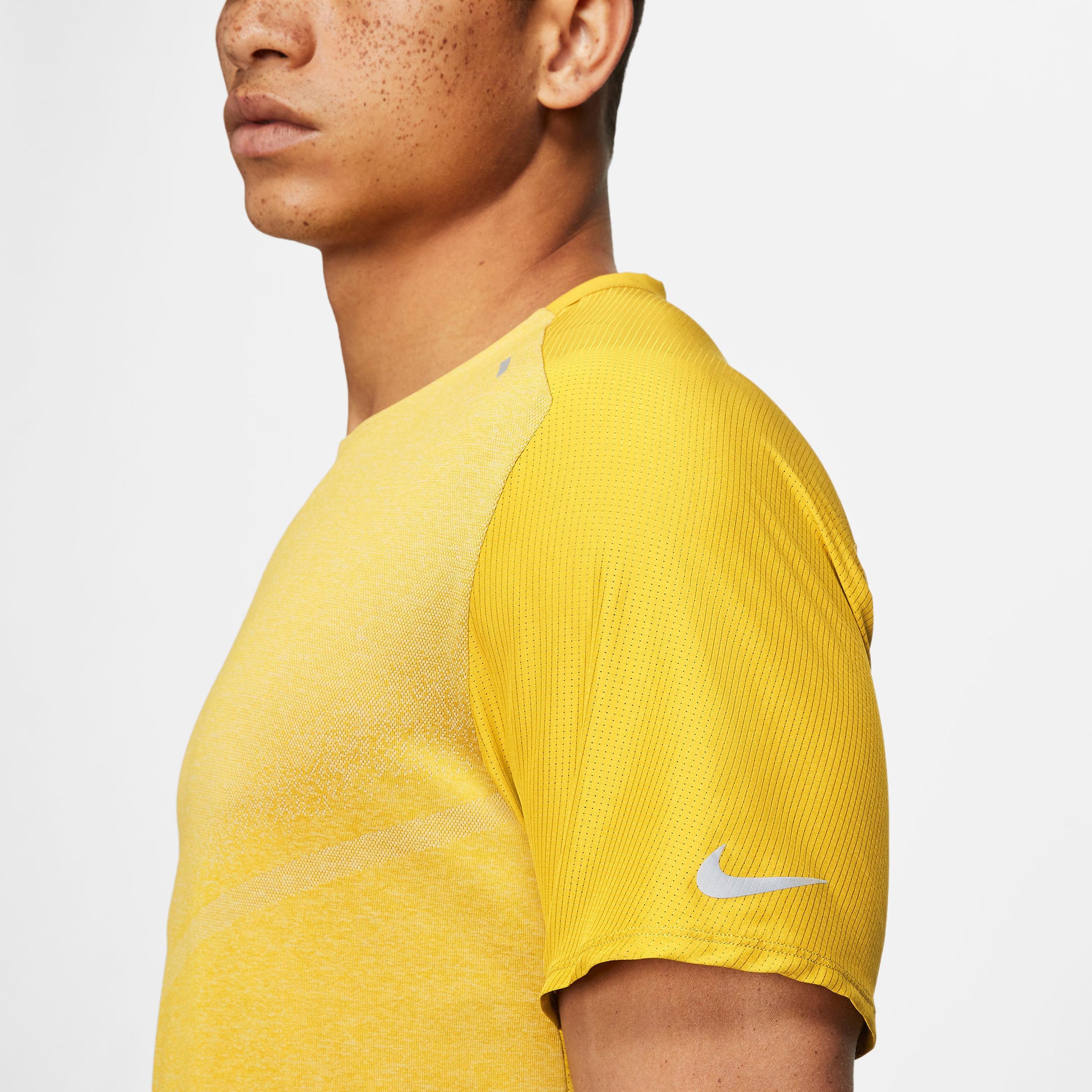 Techknit Ultra Run Division T-shirt