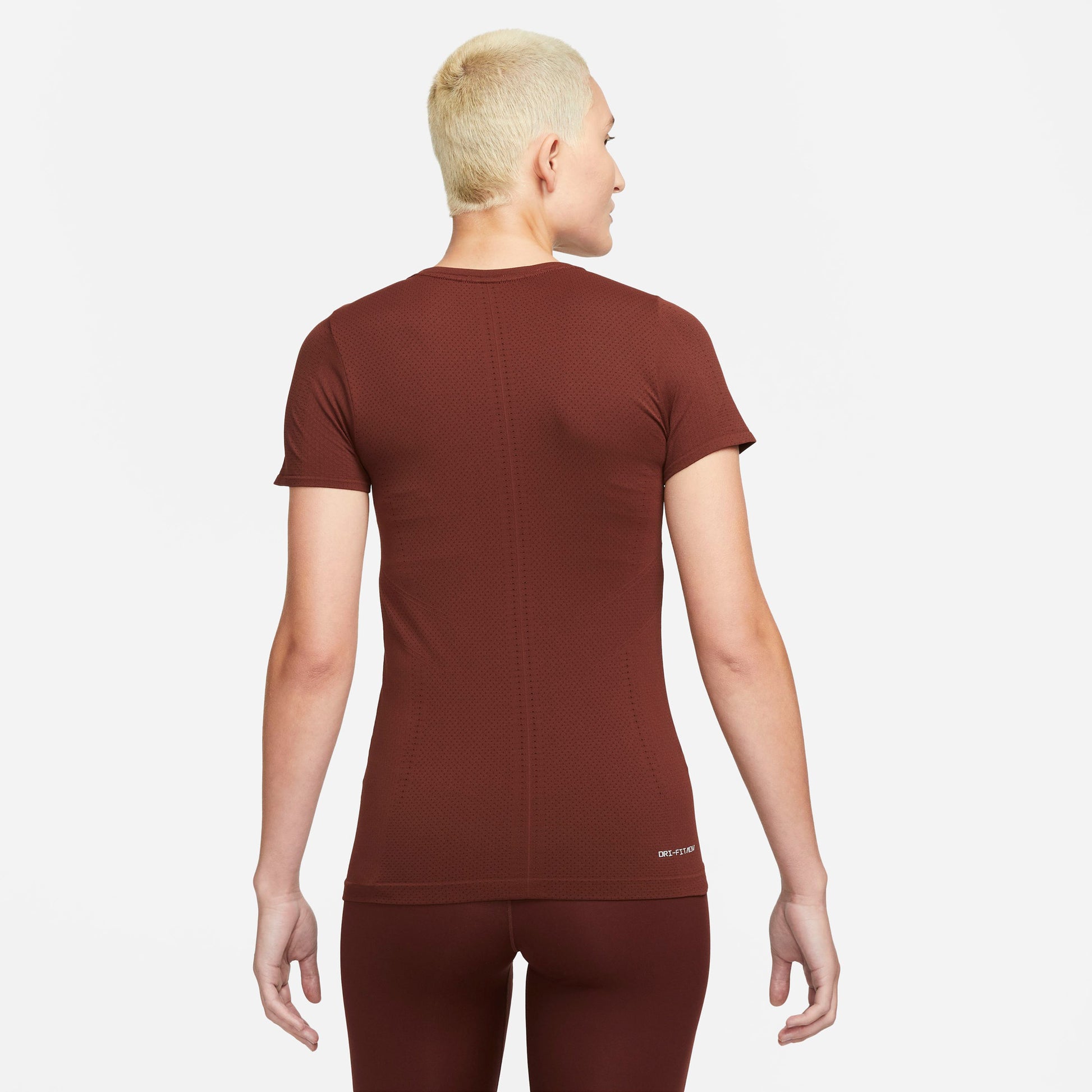 Dri-FIT ADV Aura Slim-Fit trænings T-shirt