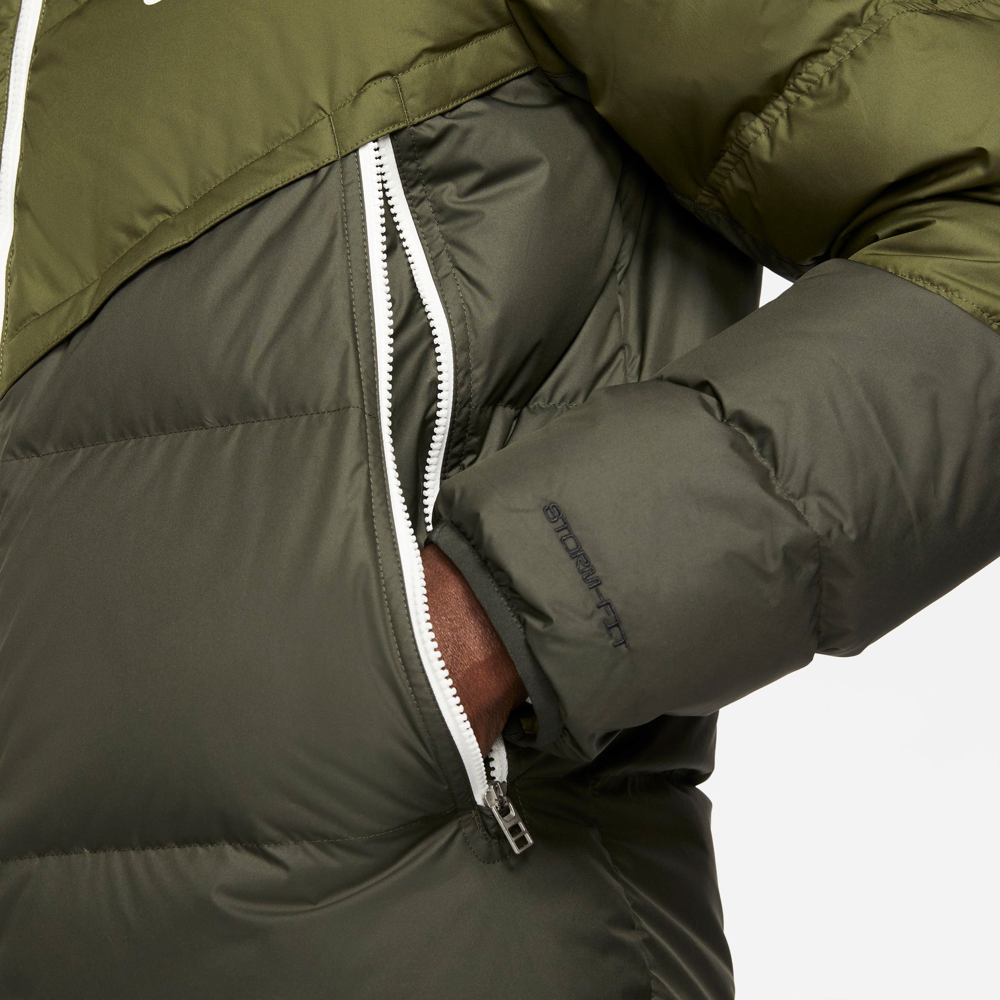 Sportswear Storm-FIT Windrunner polstret jakke