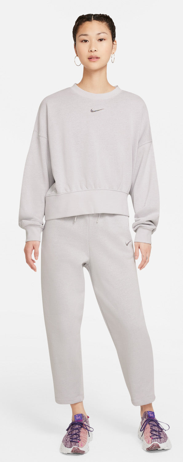 Sportswear Collection Essentials Oversized Fleece sweatshirt